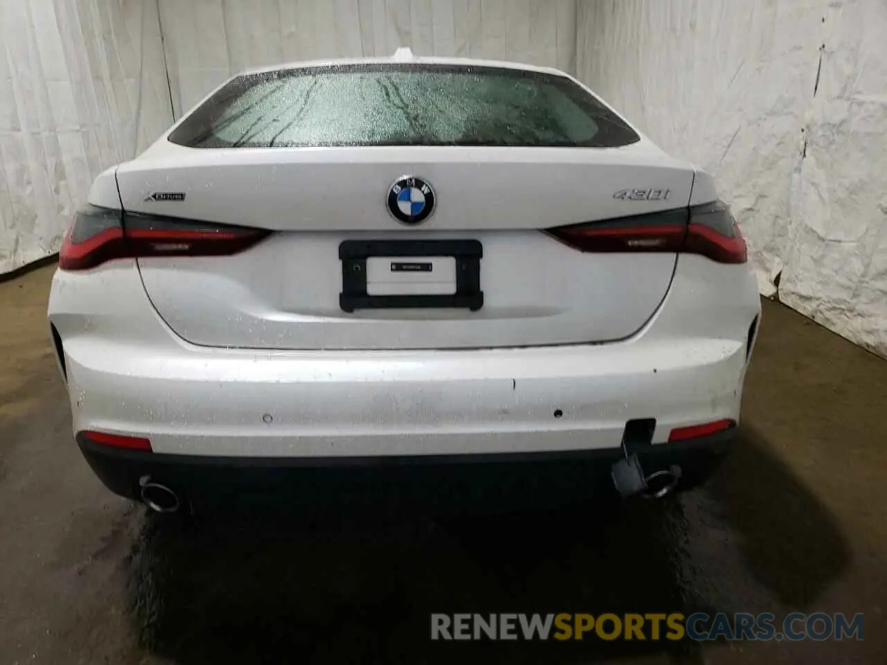6 Photograph of a damaged car WBA73AV0XRFT24309 BMW 4 SERIES 2024