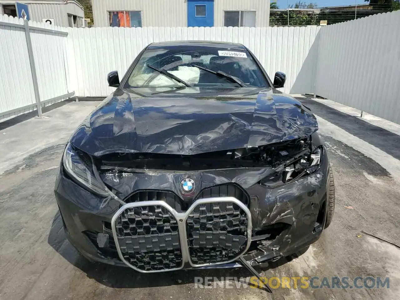5 Photograph of a damaged car WBA23FB07SFT88521 BMW 4 SERIES 2025