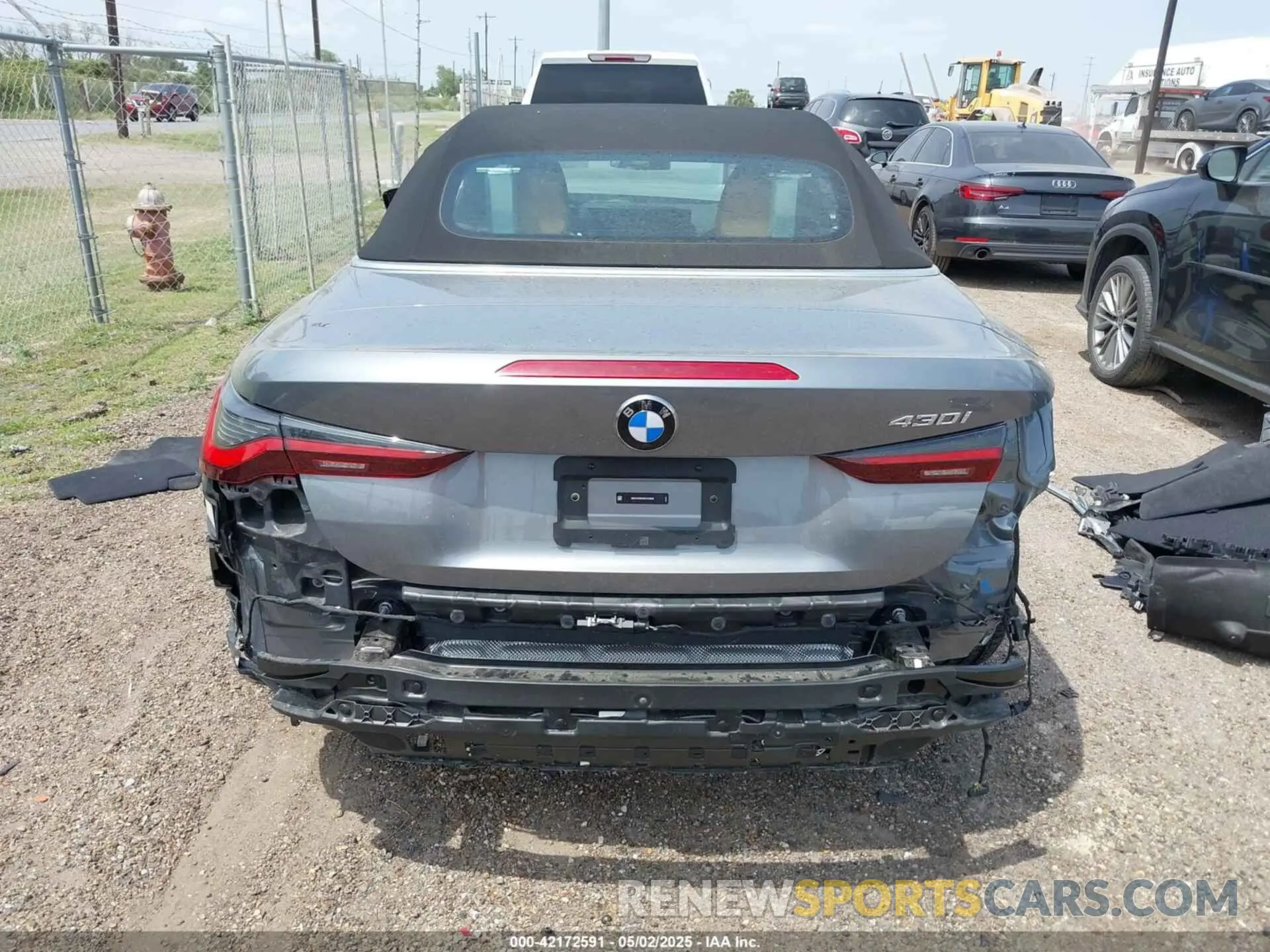 17 Photograph of a damaged car WBA33DB00SCU43630 BMW 4 SERIES 2025