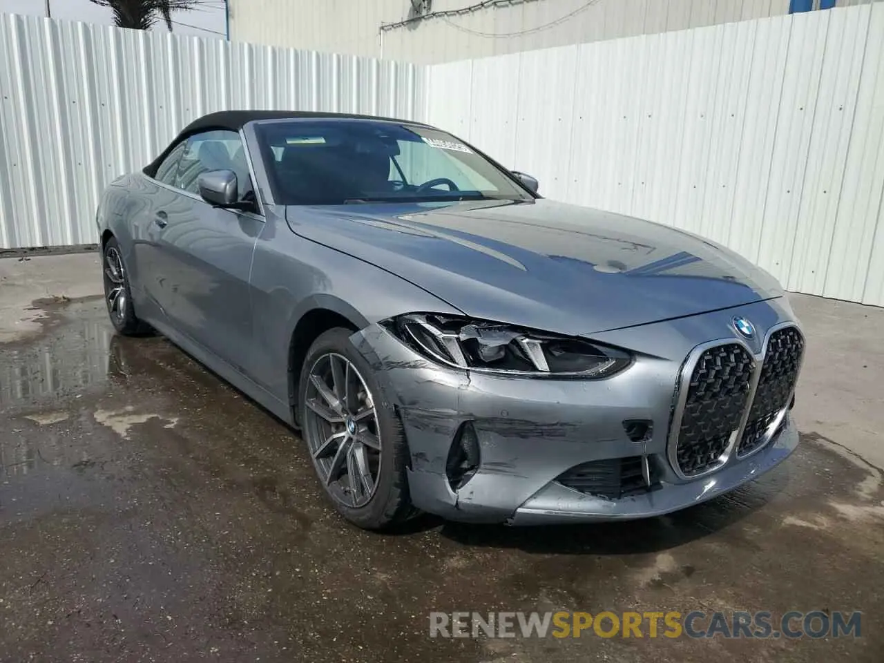 4 Photograph of a damaged car WBA33DB05SCT21944 BMW 4 SERIES 2025