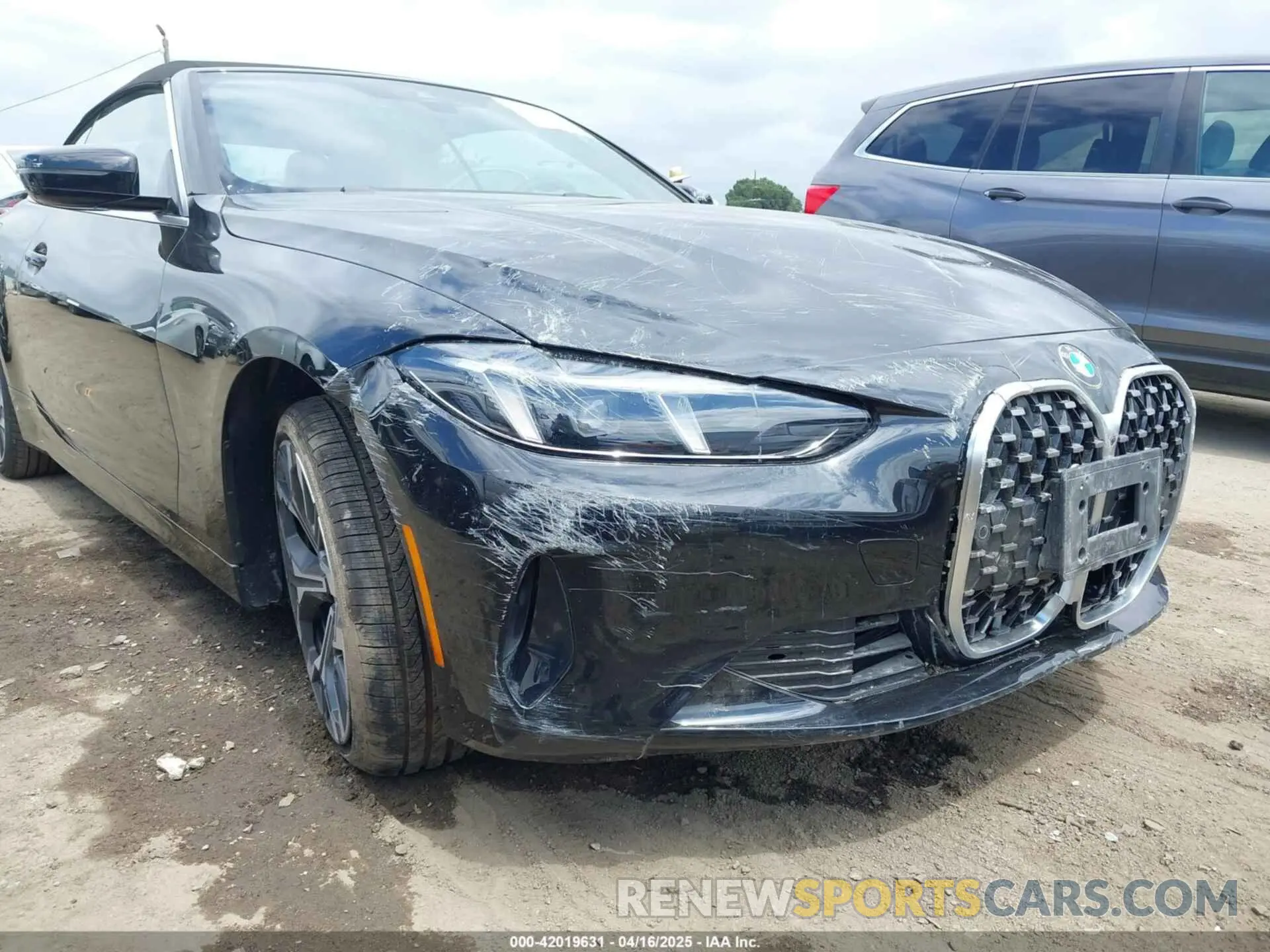 19 Photograph of a damaged car WBA33DB08SCU35159 BMW 4 SERIES 2025