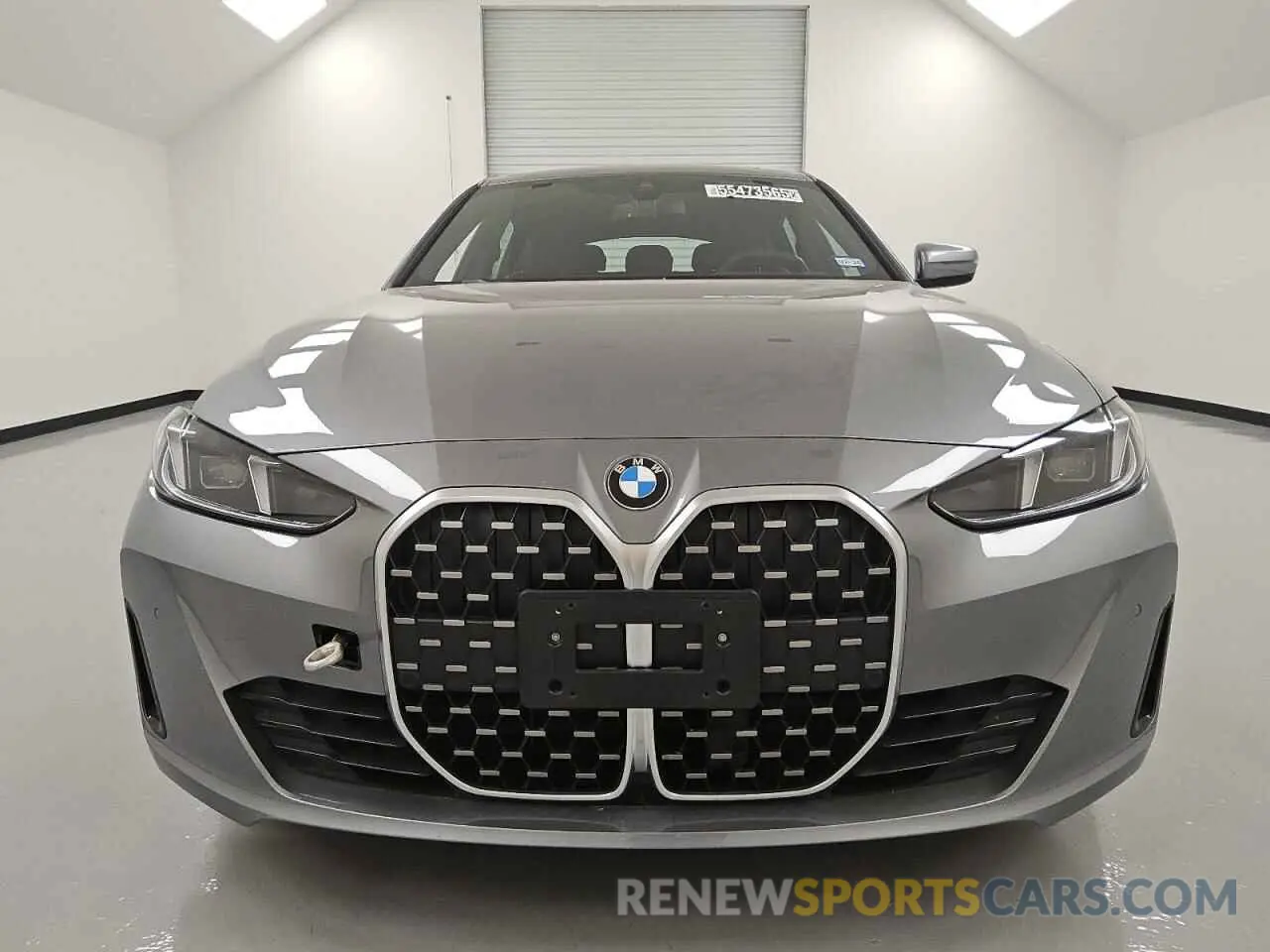 5 Photograph of a damaged car WBA33FB0XSFU70845 BMW 4 SERIES 2025