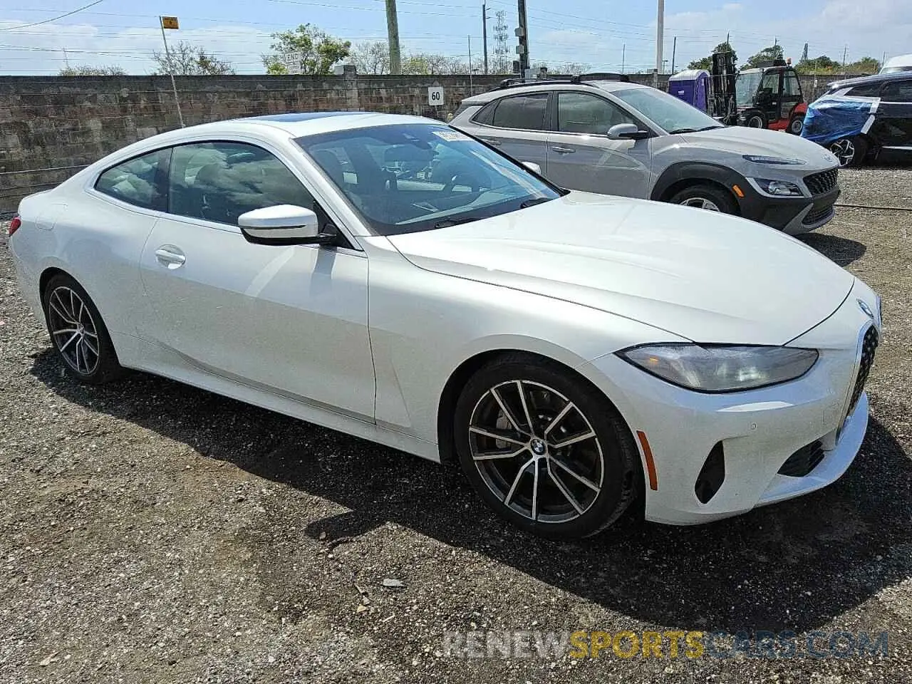 4 Photograph of a damaged car WBA43DA01SCT01356 BMW 4 SERIES 2025