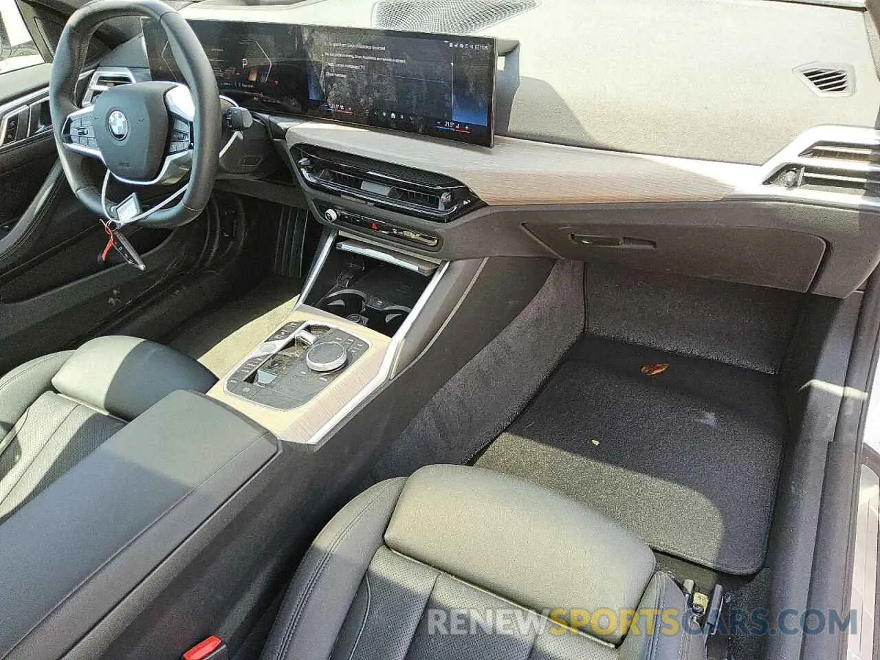 8 Photograph of a damaged car WBA43DA01SCT01356 BMW 4 SERIES 2025