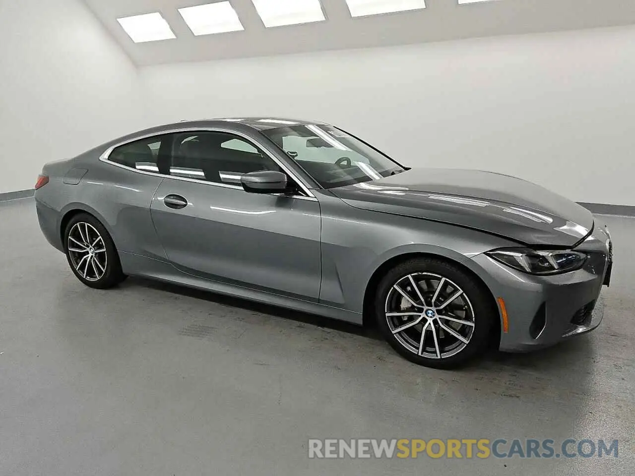 4 Photograph of a damaged car WBA43DA03SCS77223 BMW 4 SERIES 2025