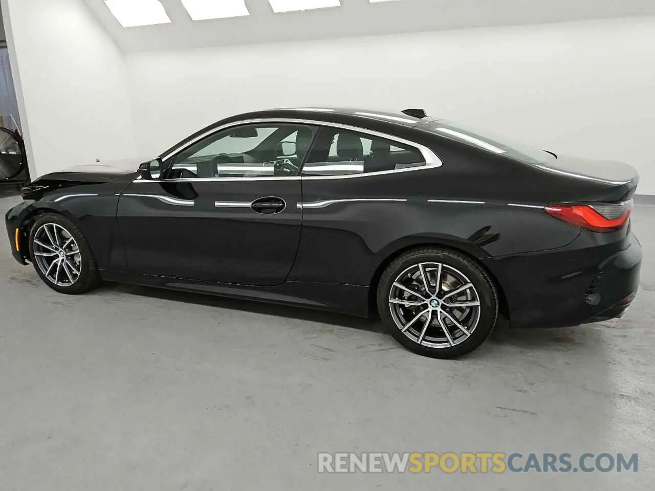 2 Photograph of a damaged car WBA43DA05SCT00064 BMW 4 SERIES 2025