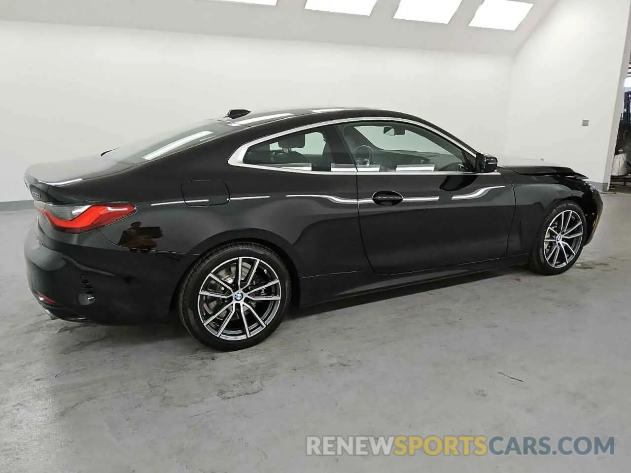 3 Photograph of a damaged car WBA43DA05SCT00064 BMW 4 SERIES 2025