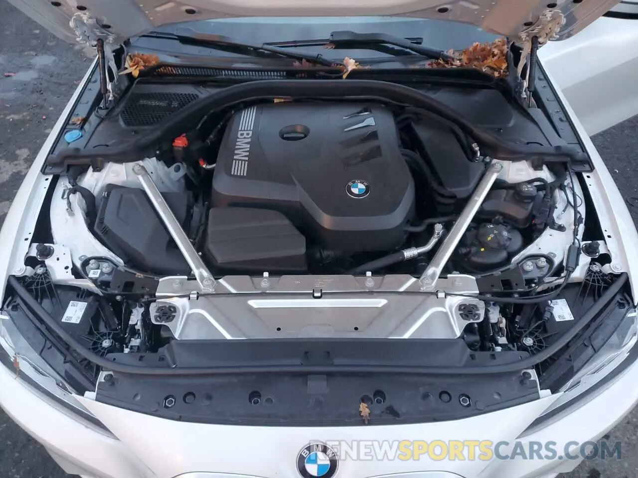 11 Photograph of a damaged car WBA63DA08SCS84063 BMW 4 SERIES 2025