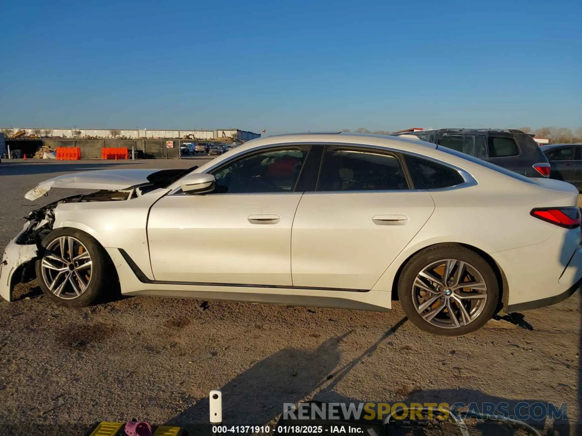 14 Photograph of a damaged car WBA63AV07RFP68033 BMW 4 SERIES GRAN COUPE 2024