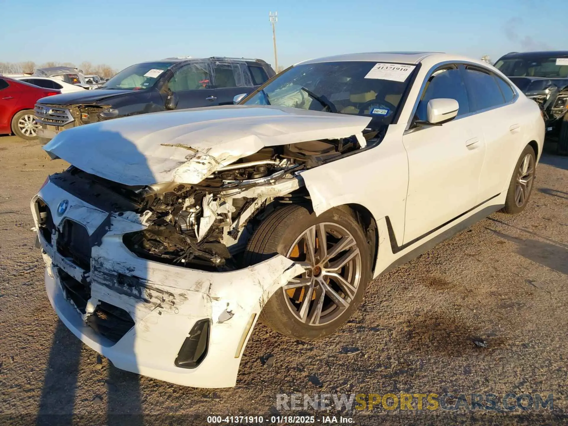 2 Photograph of a damaged car WBA63AV07RFP68033 BMW 4 SERIES GRAN COUPE 2024