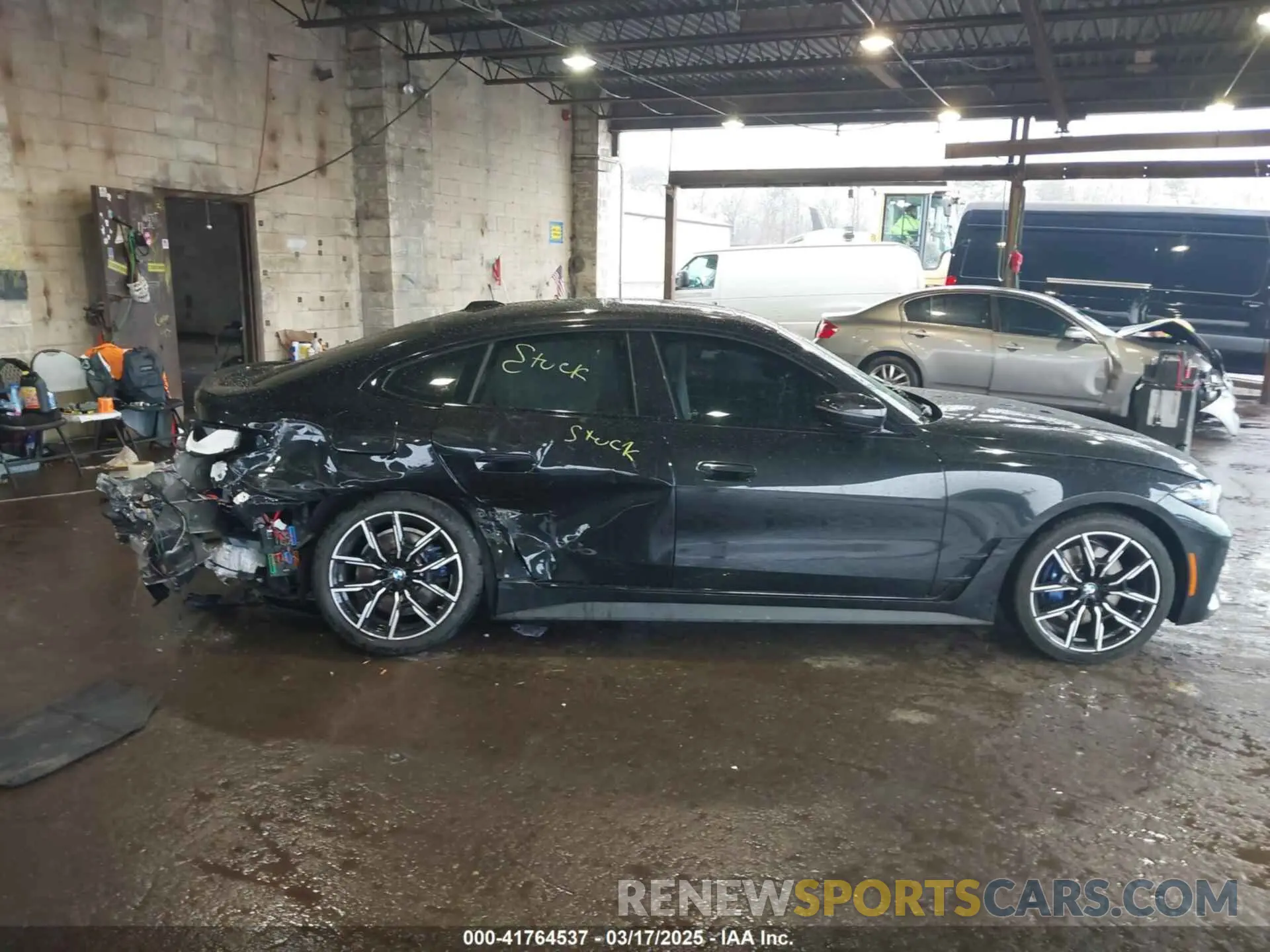 14 Photograph of a damaged car WBA73AV03RFR92792 BMW 4 SERIES GRAN COUPE 2024