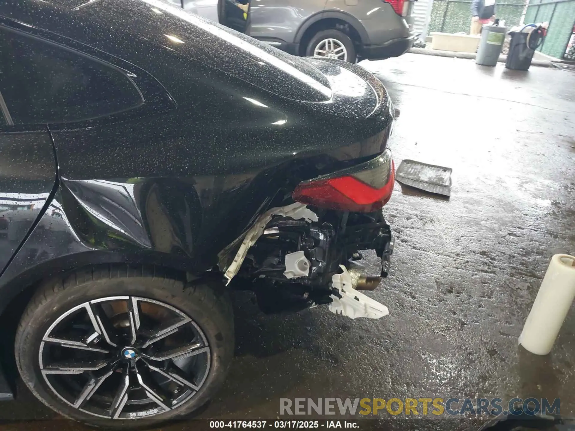 6 Photograph of a damaged car WBA73AV03RFR92792 BMW 4 SERIES GRAN COUPE 2024