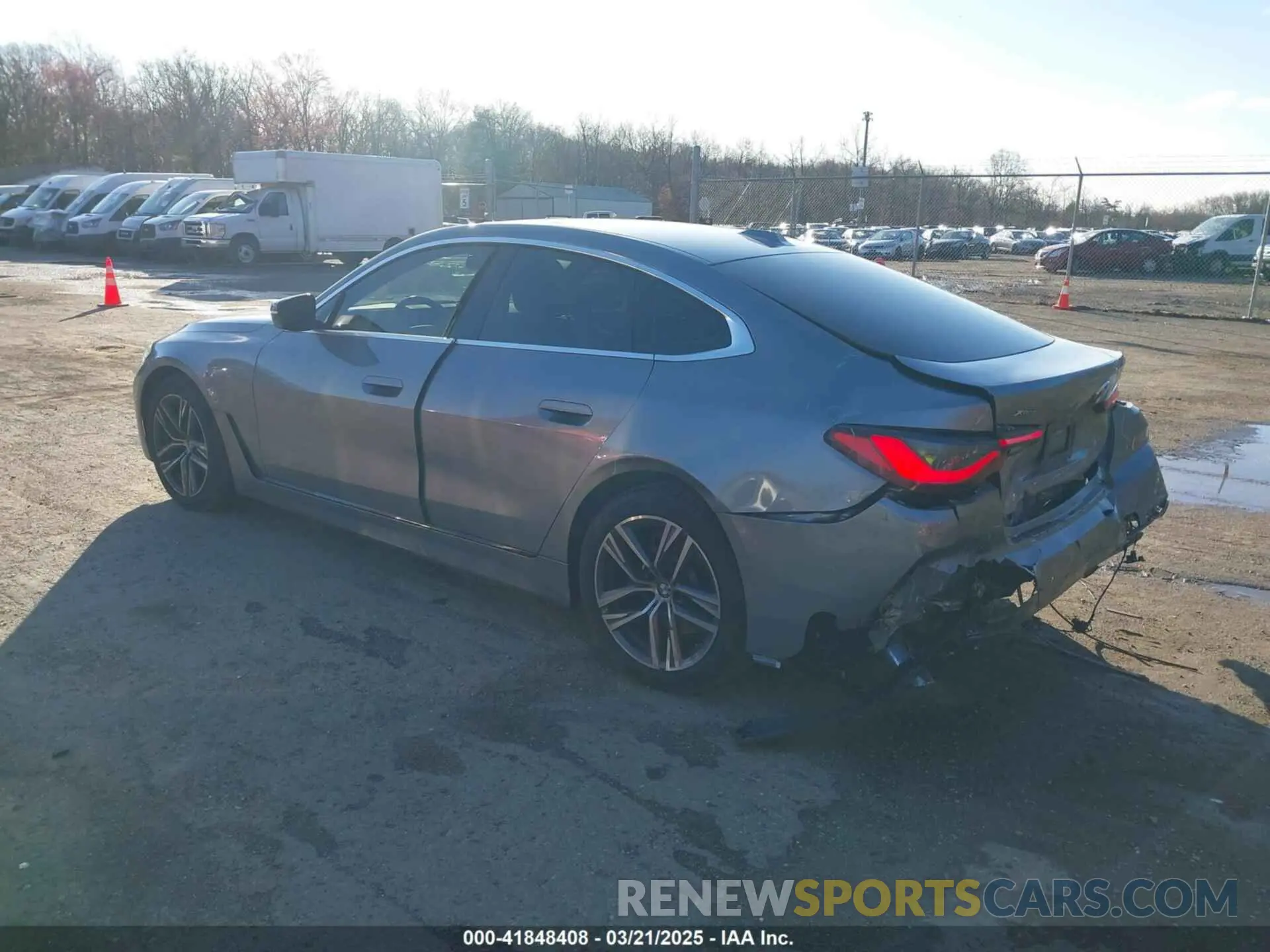3 Photograph of a damaged car WBA73AV07RFR08229 BMW 4 SERIES GRAN COUPE 2024