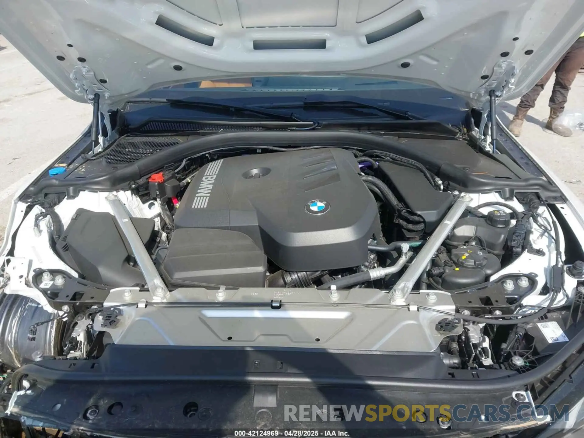 10 Photograph of a damaged car WBA33FB08SFU74697 BMW 4 SERIES GRAN COUPE 2025