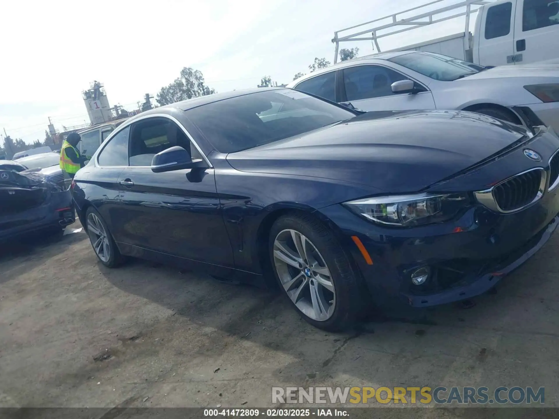 12 Photograph of a damaged car WBA4W3C52KAF92233 BMW 430I 2019