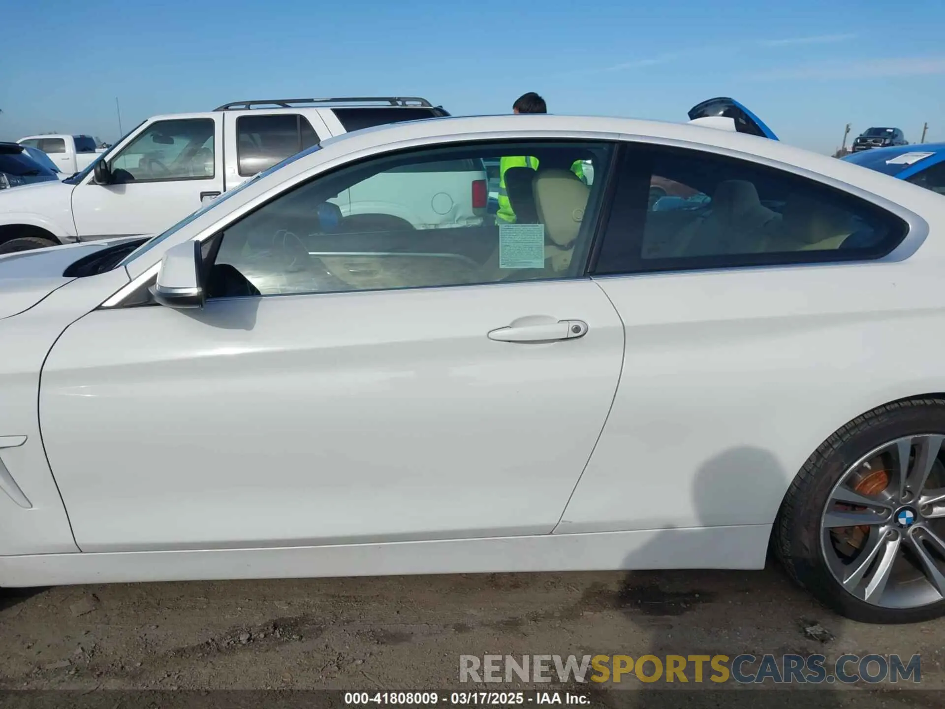 15 Photograph of a damaged car WBA4W3C53KAF92984 BMW 430I 2019