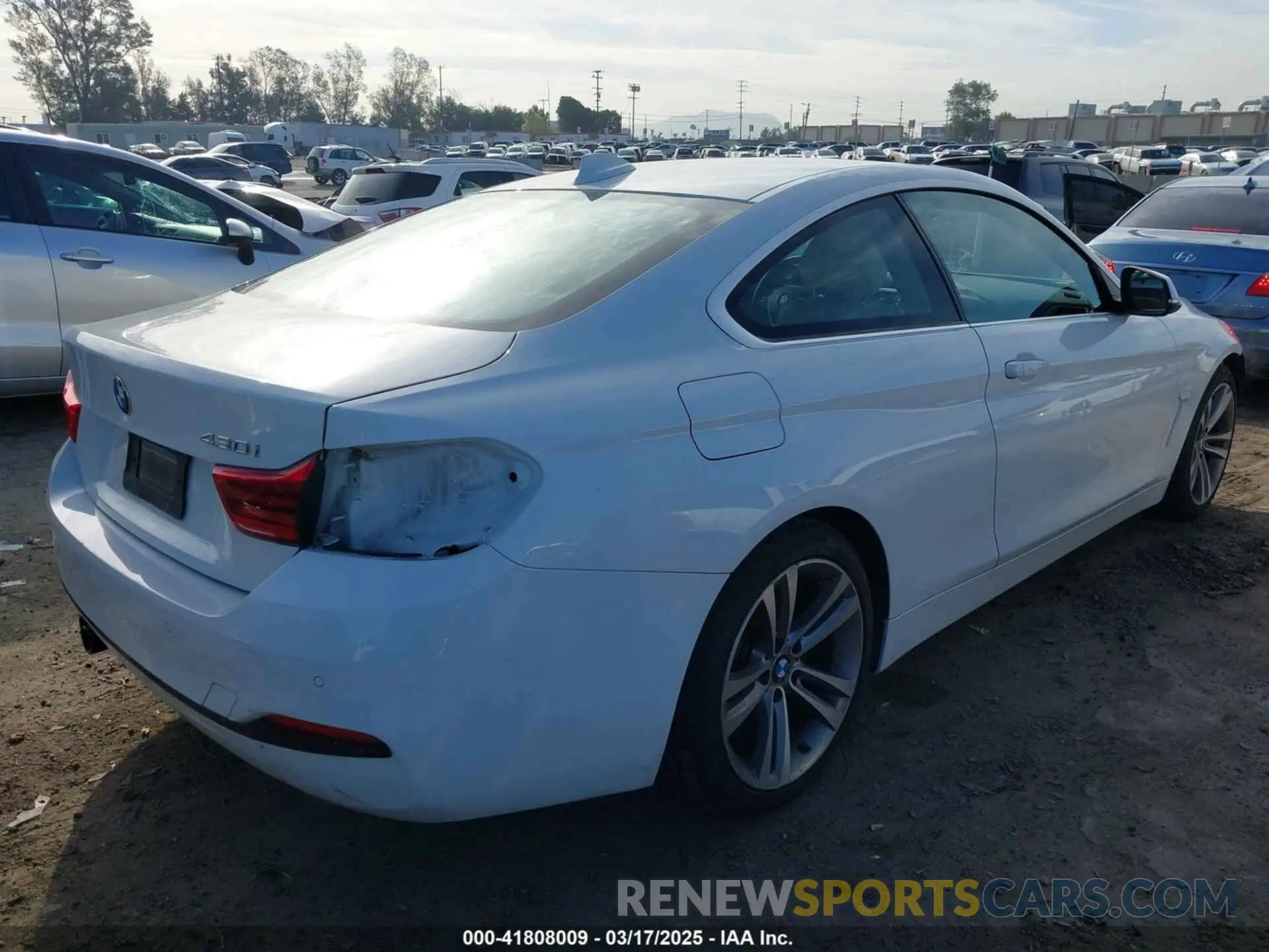 4 Photograph of a damaged car WBA4W3C53KAF92984 BMW 430I 2019