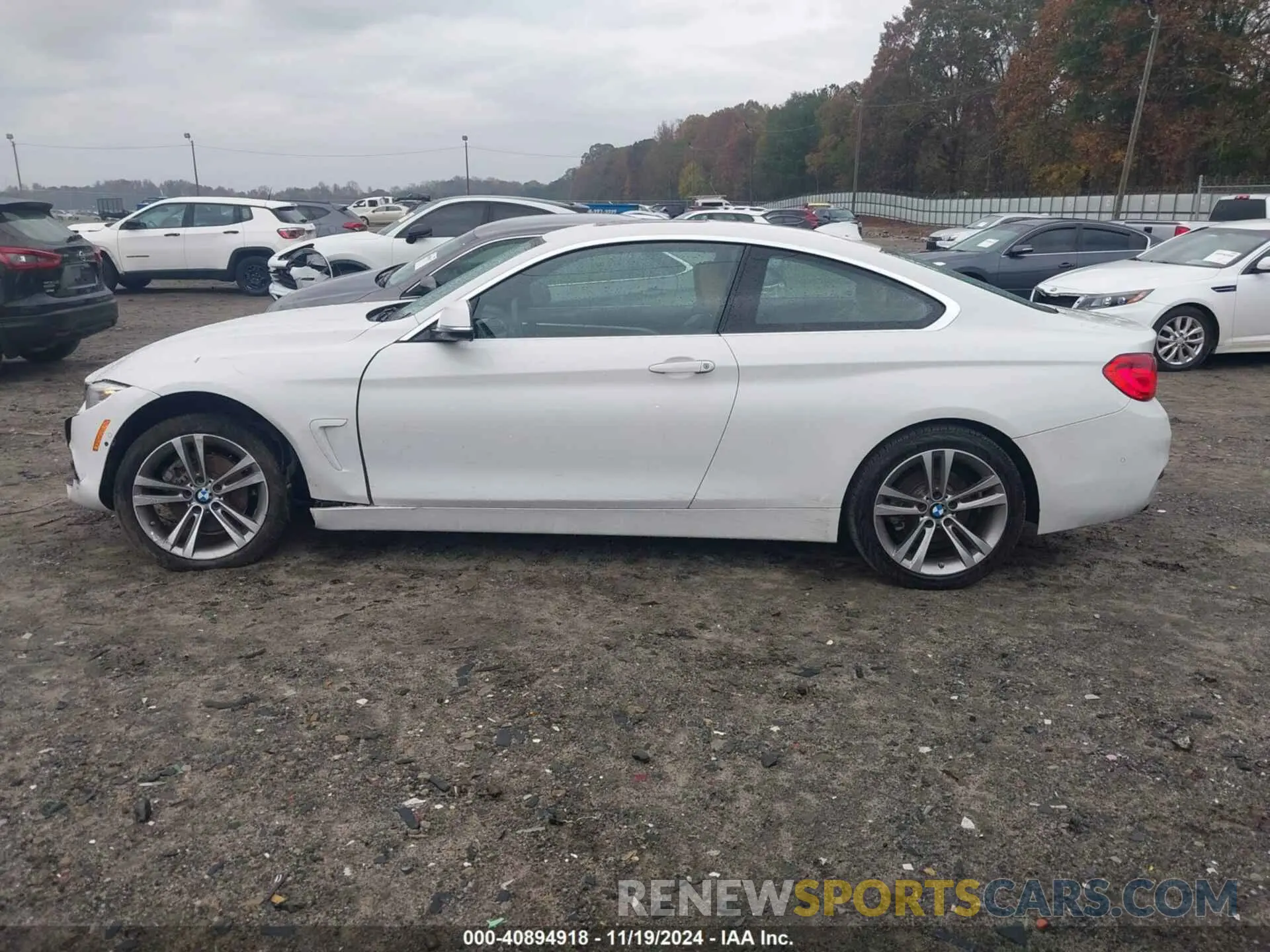 15 Photograph of a damaged car WBA4W3C53KAF93665 BMW 430I 2019
