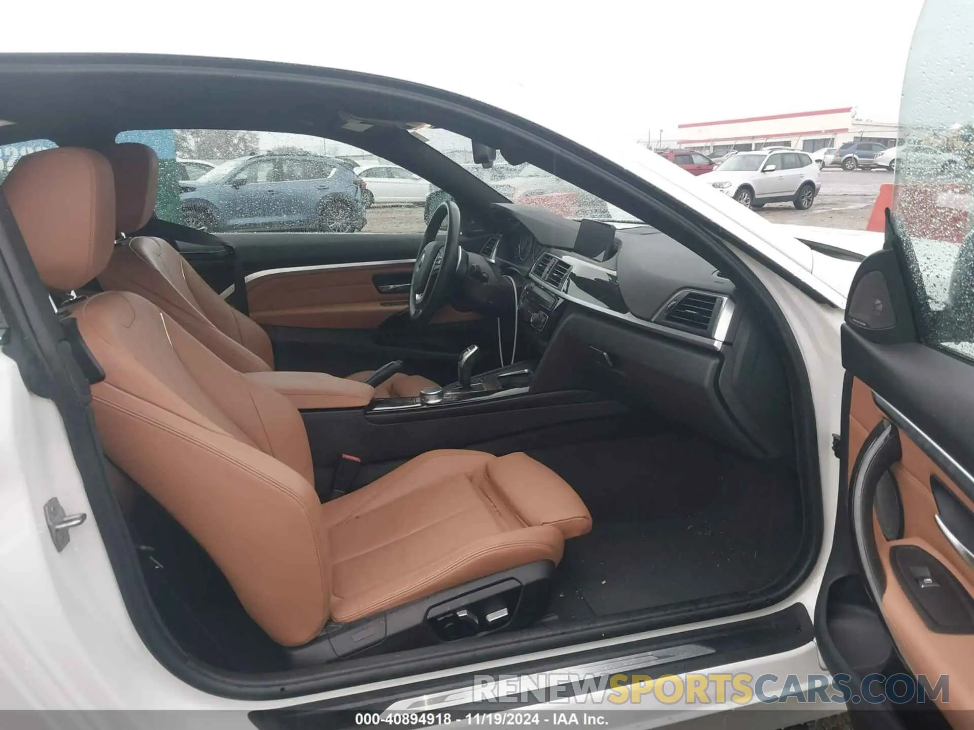 5 Photograph of a damaged car WBA4W3C53KAF93665 BMW 430I 2019