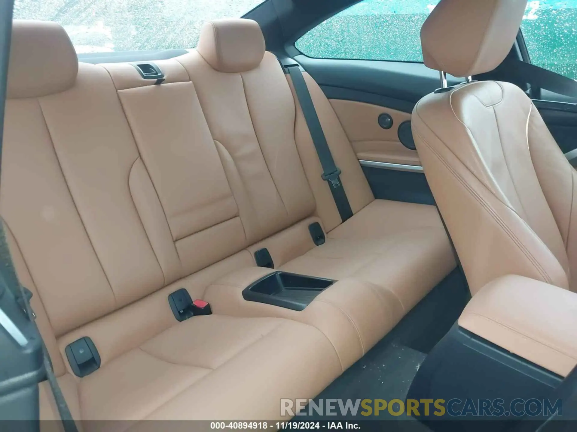 8 Photograph of a damaged car WBA4W3C53KAF93665 BMW 430I 2019