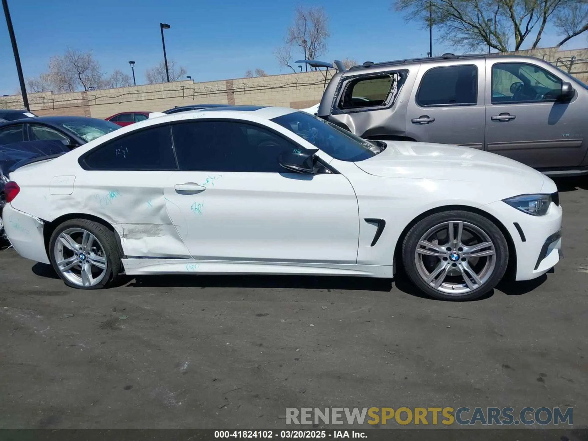 13 Photograph of a damaged car WBA4W3C55KAF91660 BMW 430I 2019
