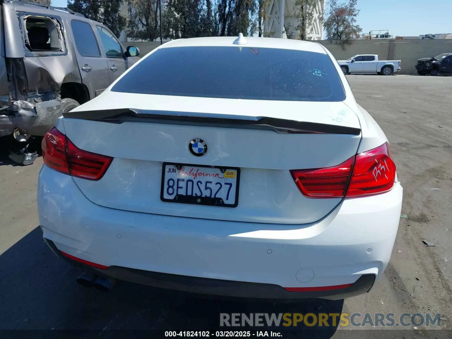 16 Photograph of a damaged car WBA4W3C55KAF91660 BMW 430I 2019