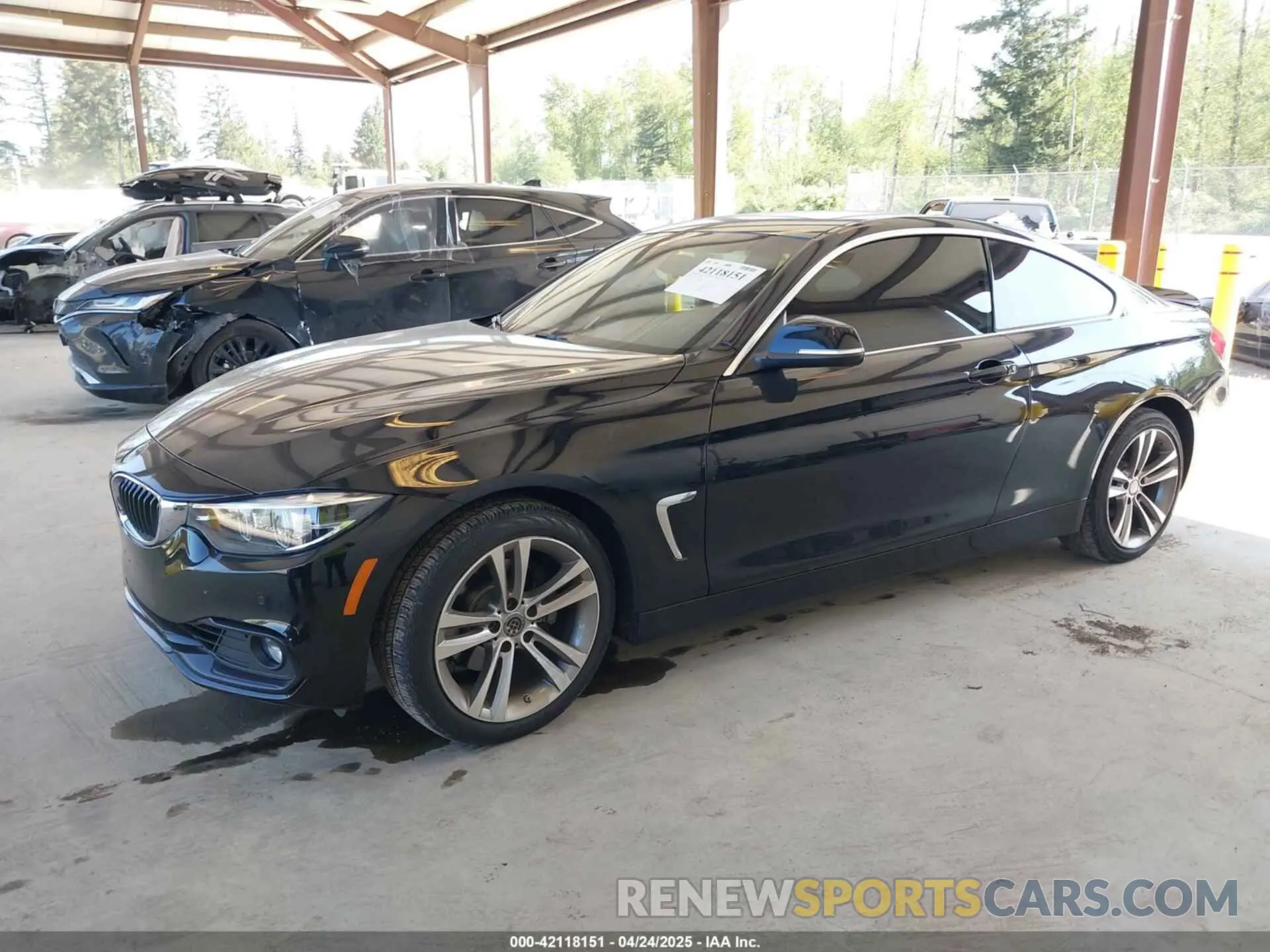2 Photograph of a damaged car WBA4W3C59KAF93718 BMW 430I 2019