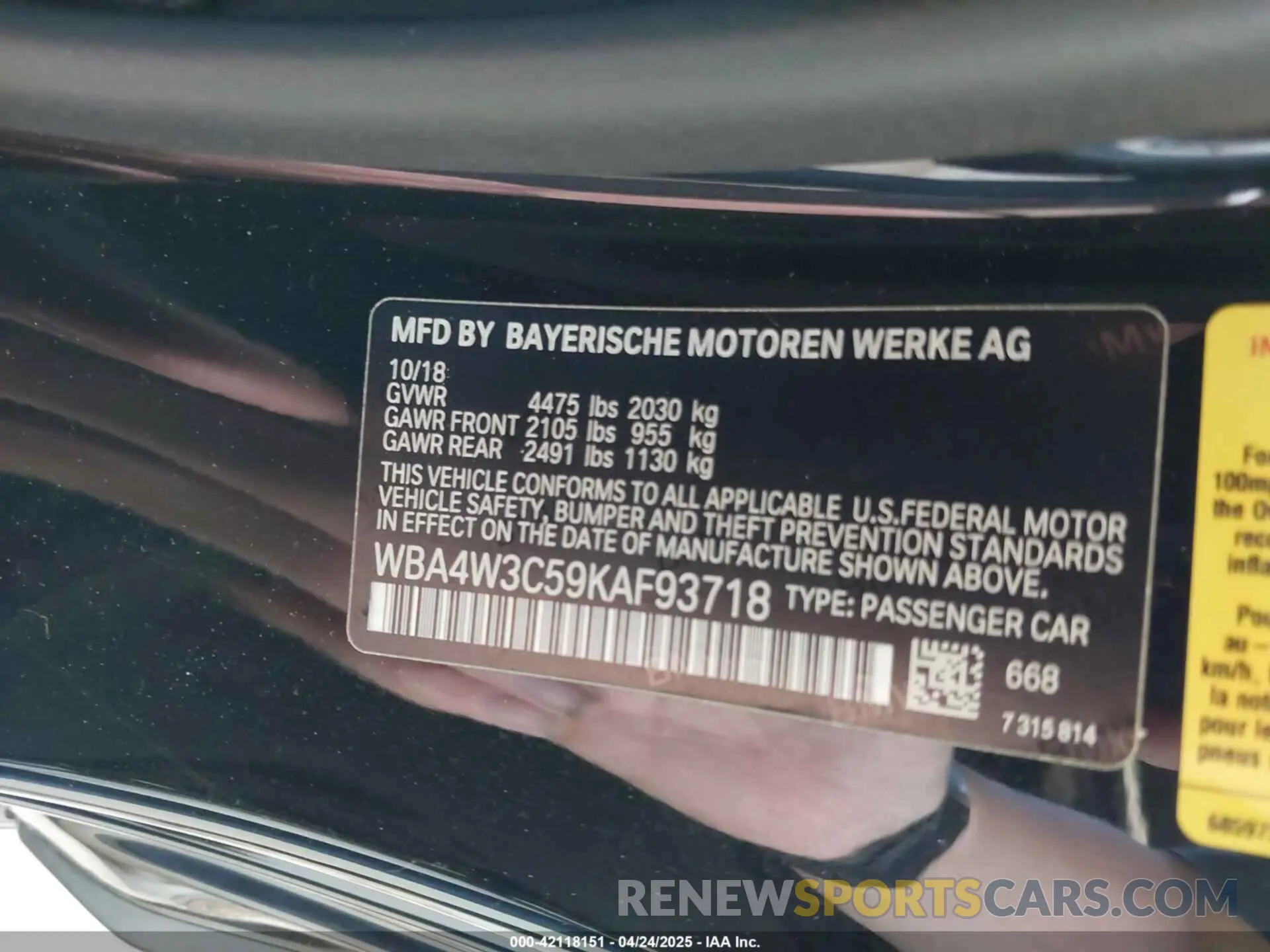 9 Photograph of a damaged car WBA4W3C59KAF93718 BMW 430I 2019