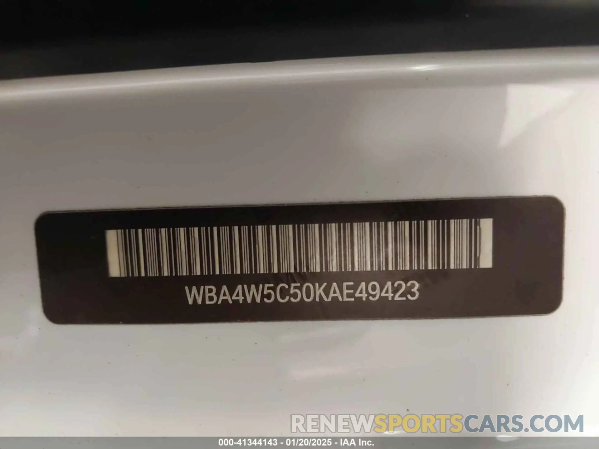 17 Photograph of a damaged car WBA4W5C50KAE49423 BMW 430I 2019