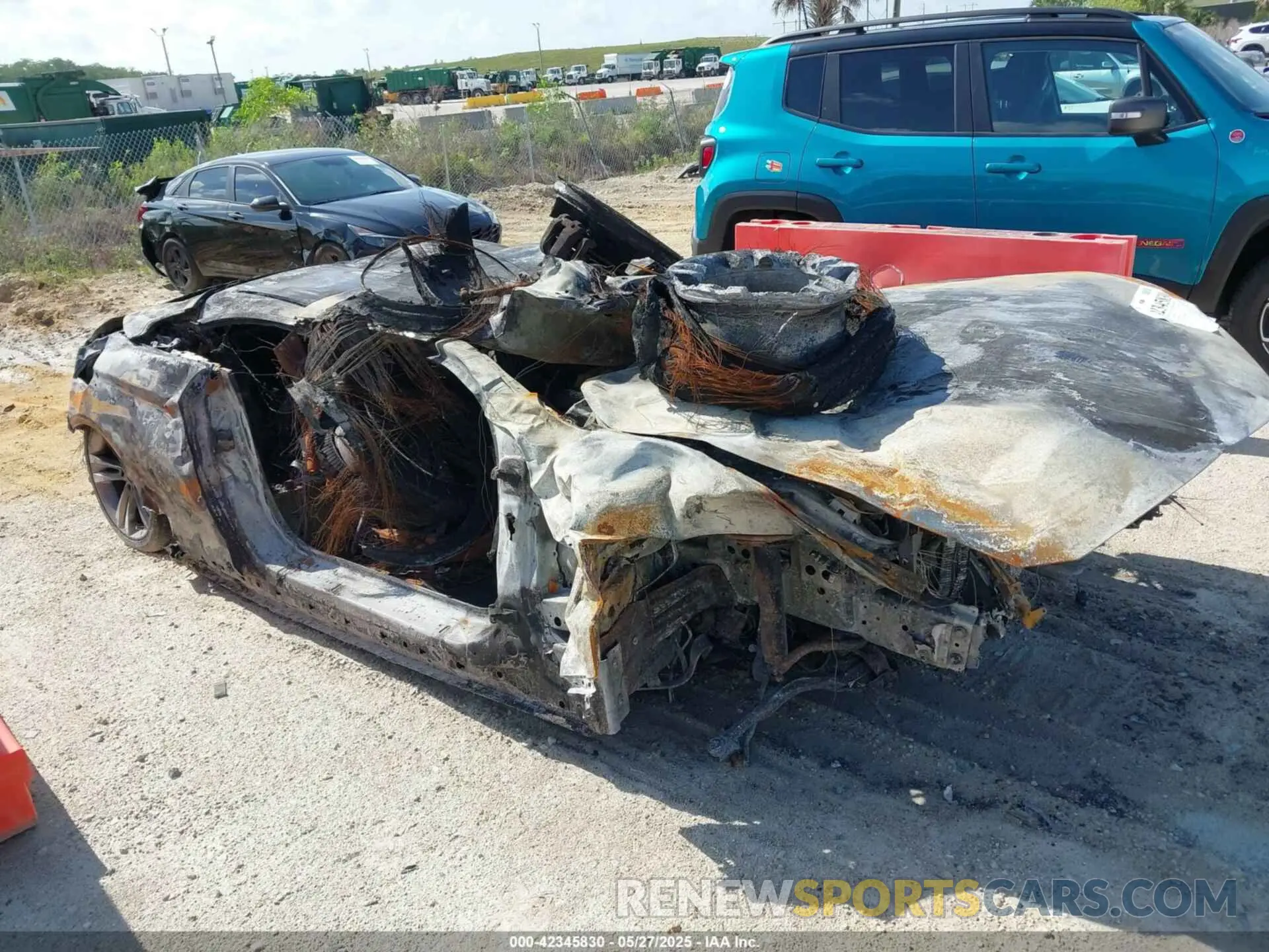 1 Photograph of a damaged car WBA4Z3C54KEF31627 BMW 430I 2019