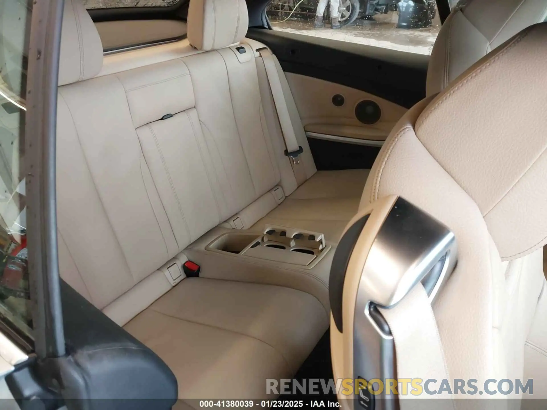 8 Photograph of a damaged car WBA4Z3C55KEF31863 BMW 430I 2019
