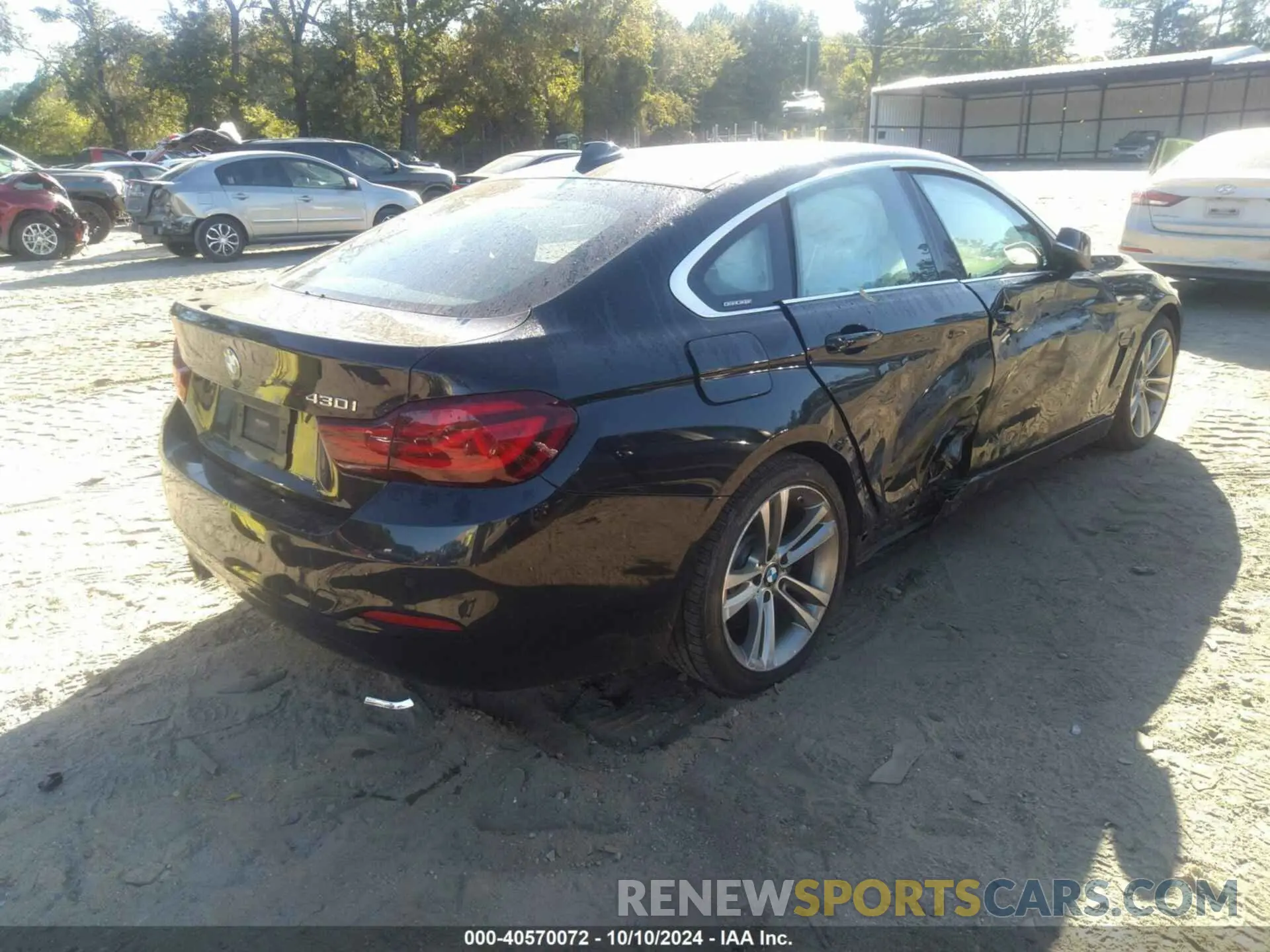 4 Photograph of a damaged car WBA4J1C08LBU68287 BMW 430I 2020