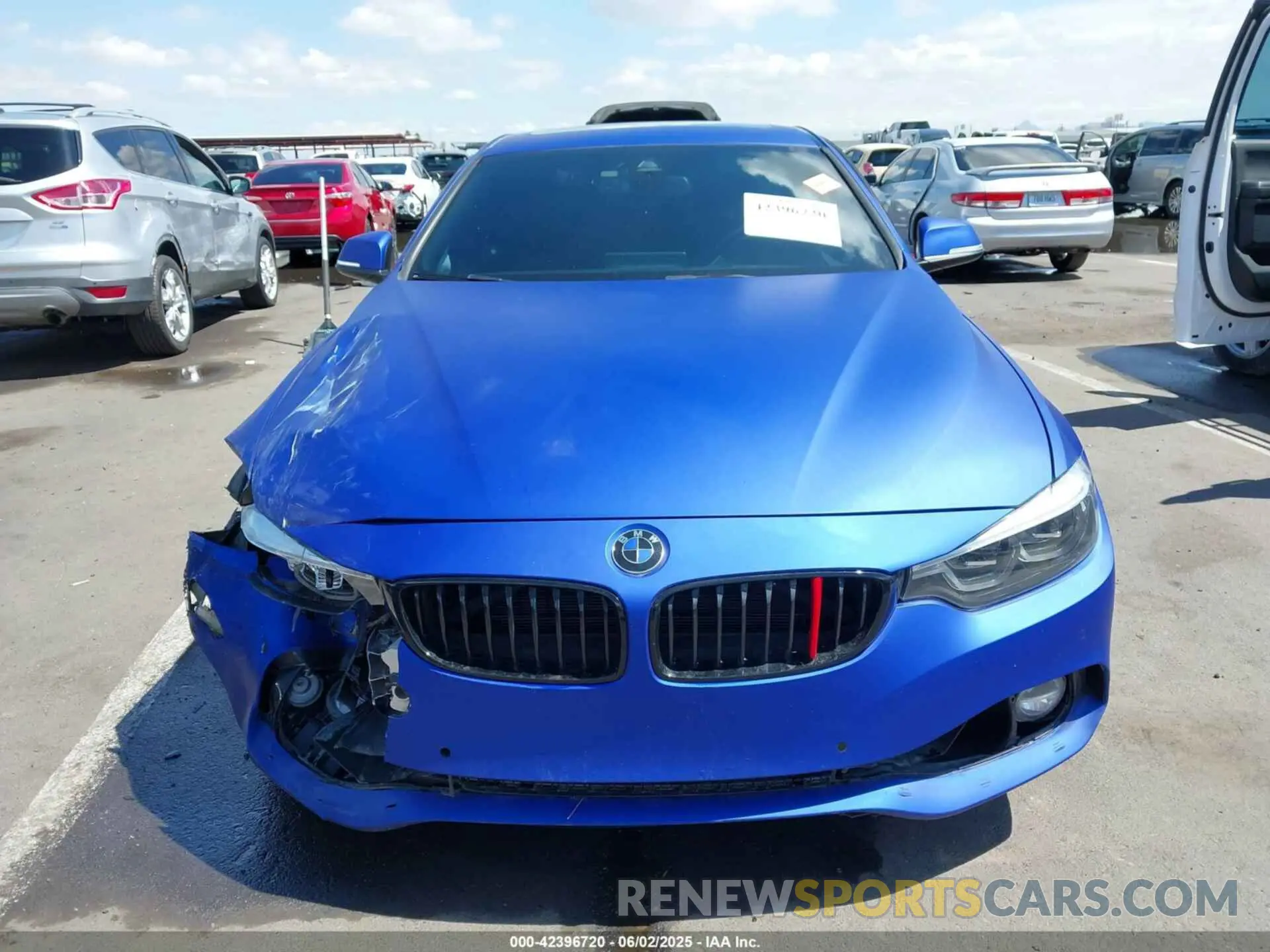 12 Photograph of a damaged car WBA4W3C02LFH16817 BMW 430I 2020