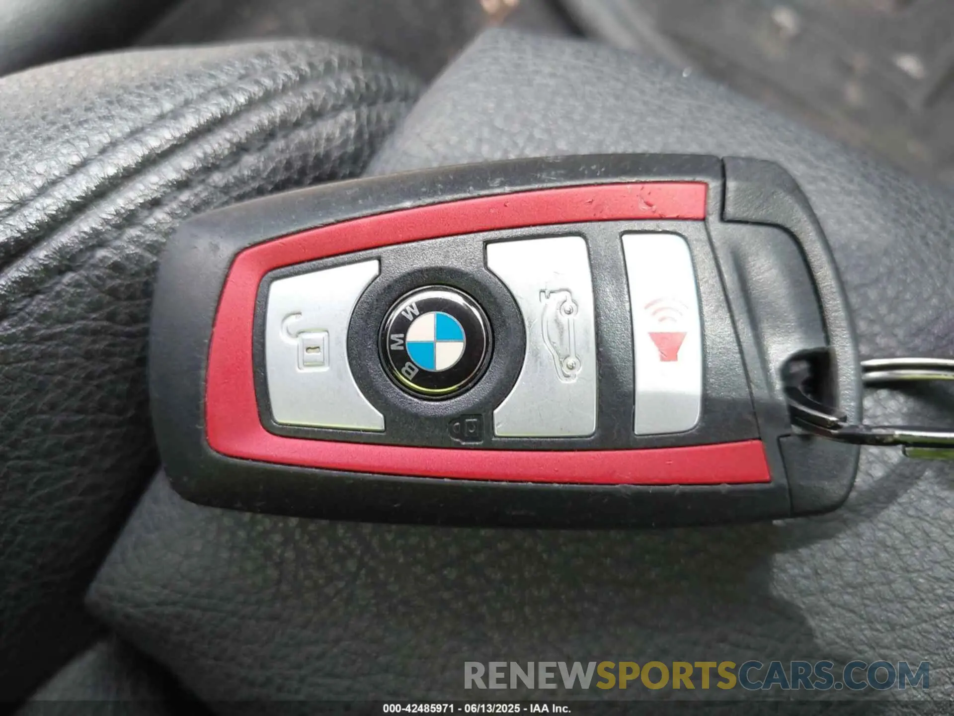 11 Photograph of a damaged car WBA4W3C05LFH08761 BMW 430I 2020