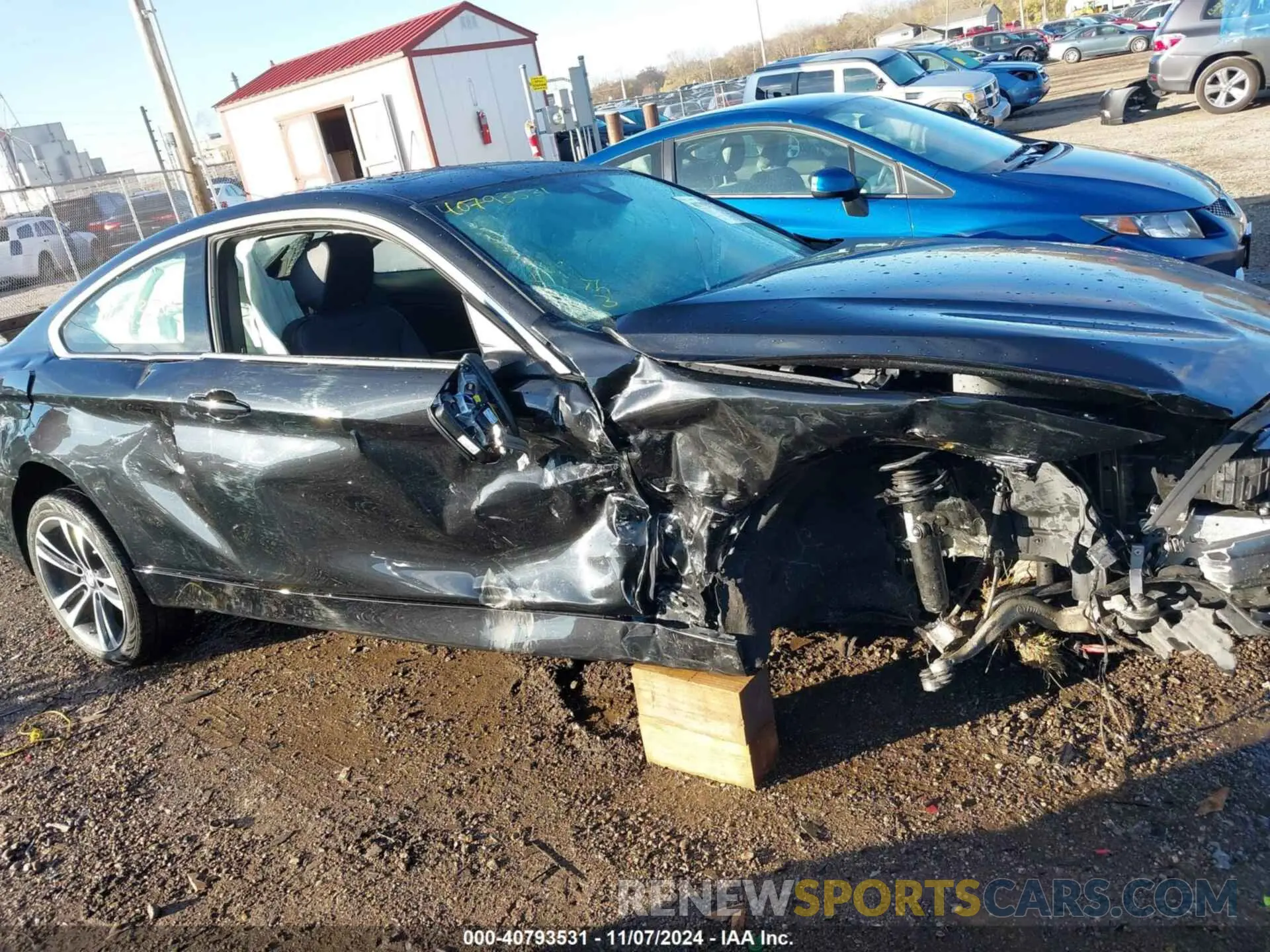 6 Photograph of a damaged car WBA4W5C05LFH51234 BMW 430I 2020