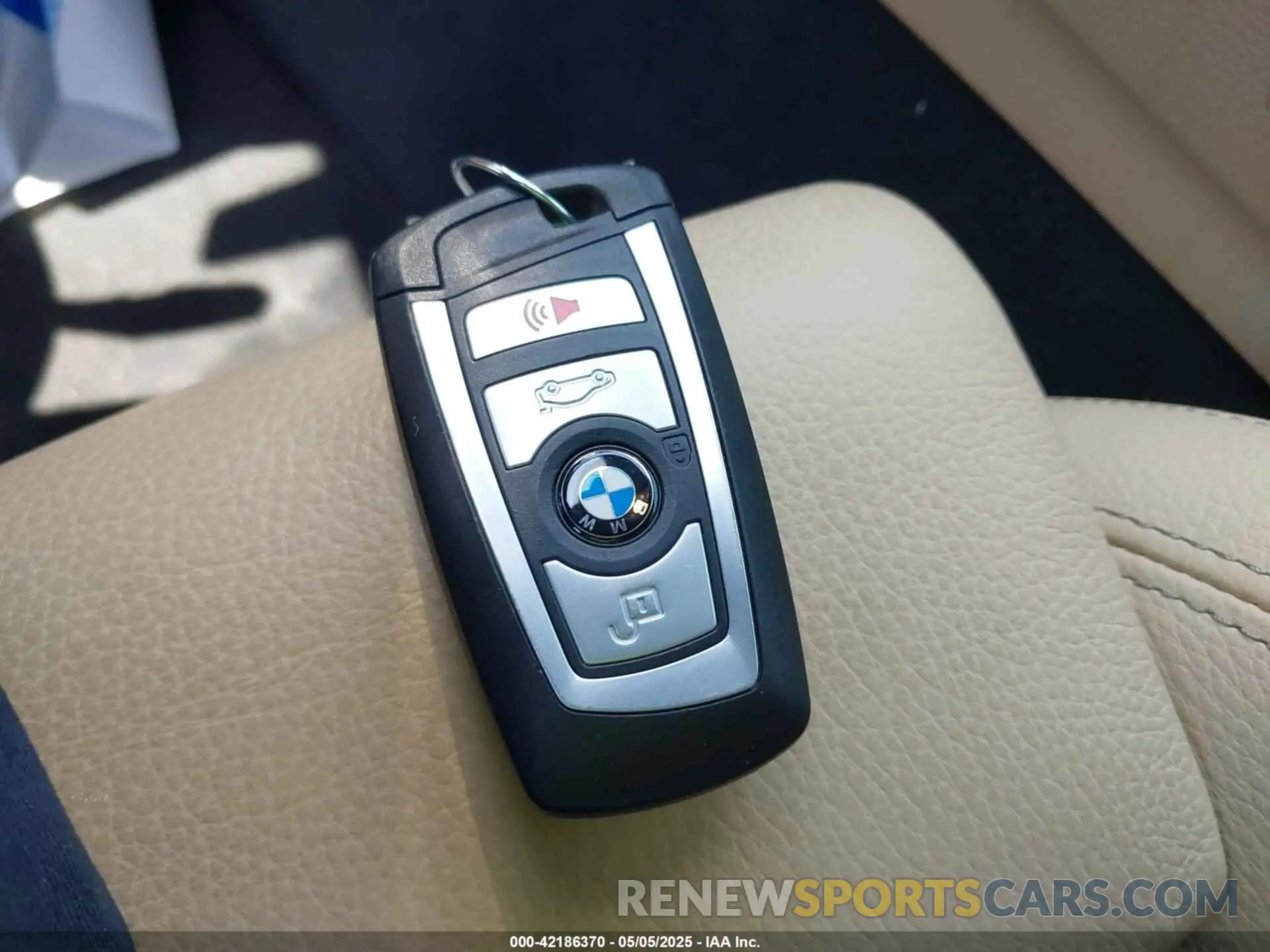 11 Photograph of a damaged car WBA4Z1C08L5R99156 BMW 430I 2020