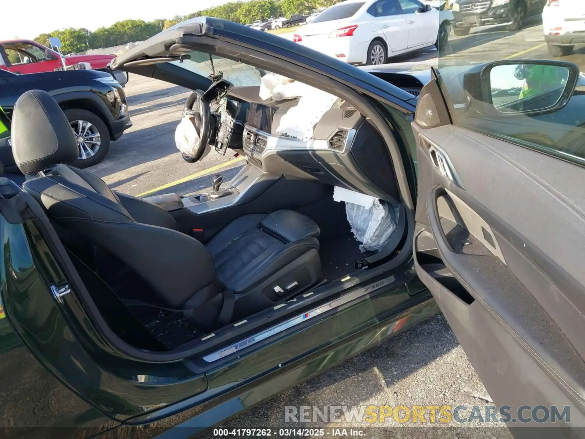 5 Photograph of a damaged car WBA23AT06MCH30369 BMW 430I 2021