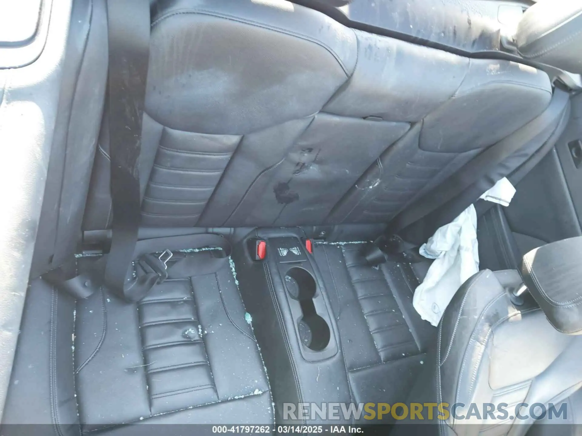 8 Photograph of a damaged car WBA23AT06MCH30369 BMW 430I 2021
