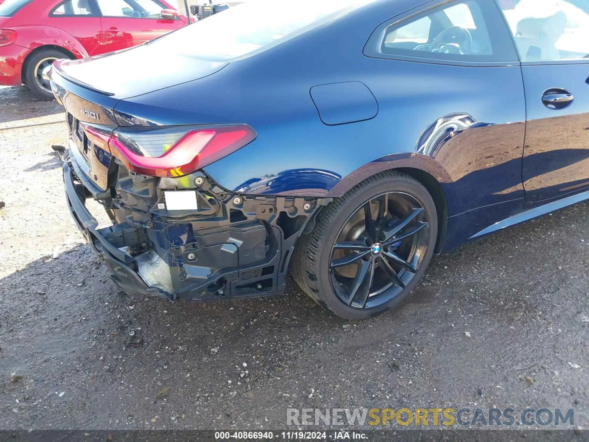22 Photograph of a damaged car WBA53AP08NCK99152 BMW 430I 2022
