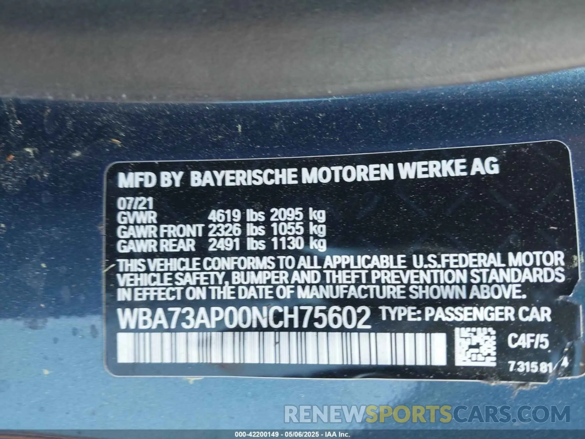 9 Photograph of a damaged car WBA73AP00NCH75602 BMW 430I 2022