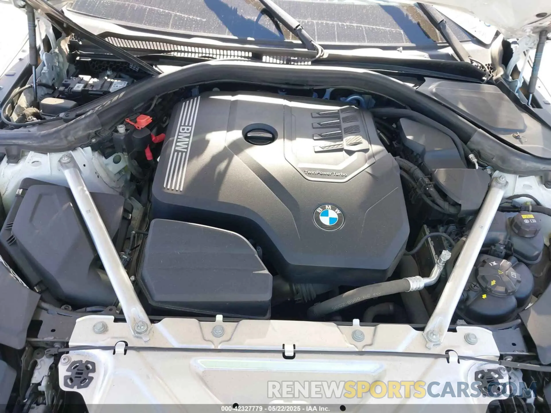 10 Photograph of a damaged car WBA73AP03NCH61029 BMW 430I 2022