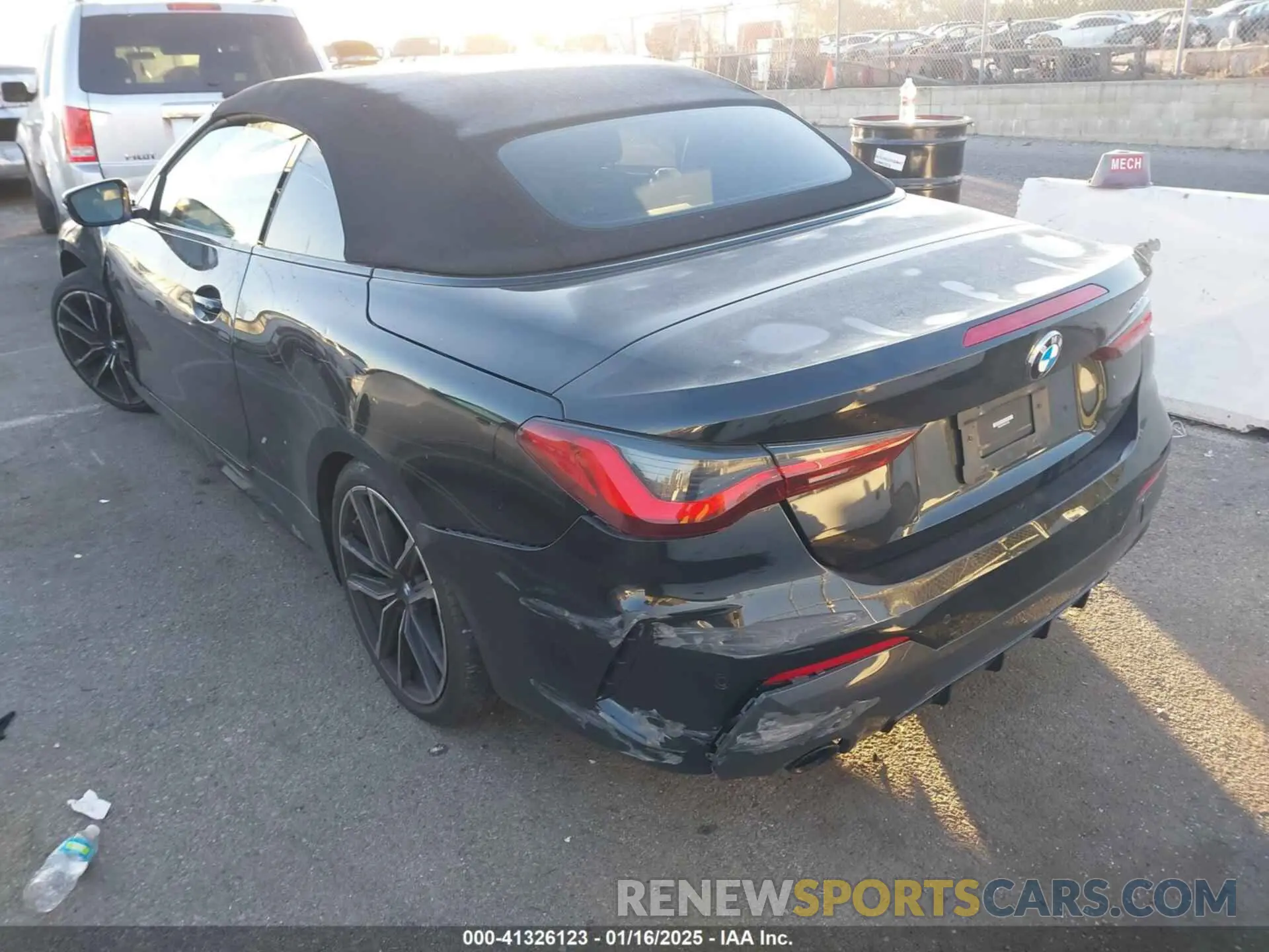 3 Photograph of a damaged car WBA23AT02PCL61138 BMW 430I 2023