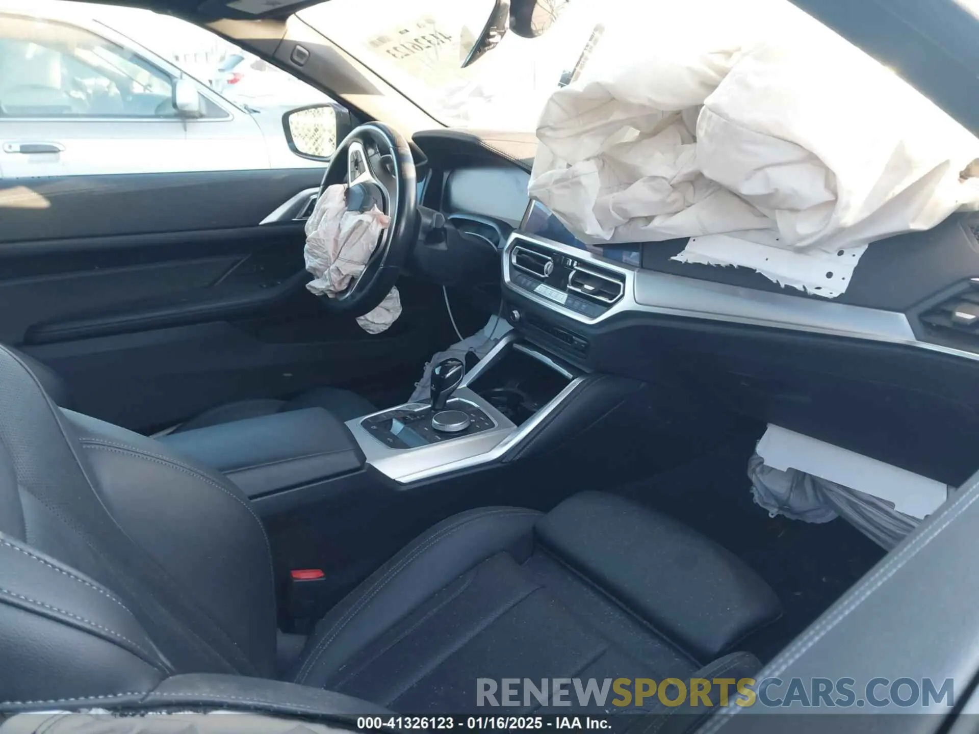 5 Photograph of a damaged car WBA23AT02PCL61138 BMW 430I 2023