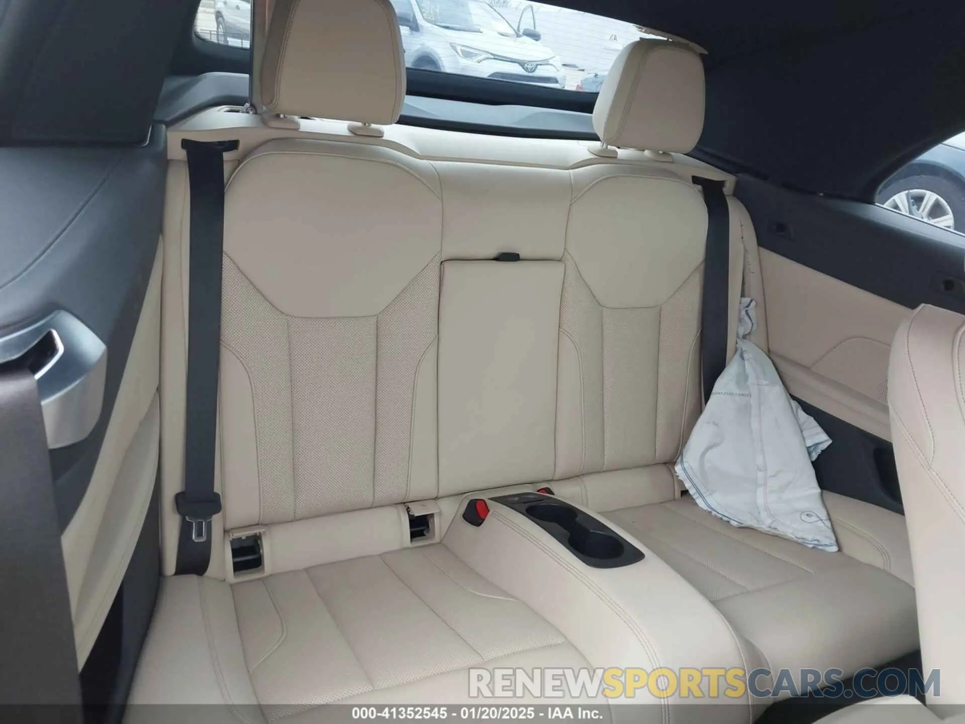 8 Photograph of a damaged car WBA23AT05PCL83537 BMW 430I 2023