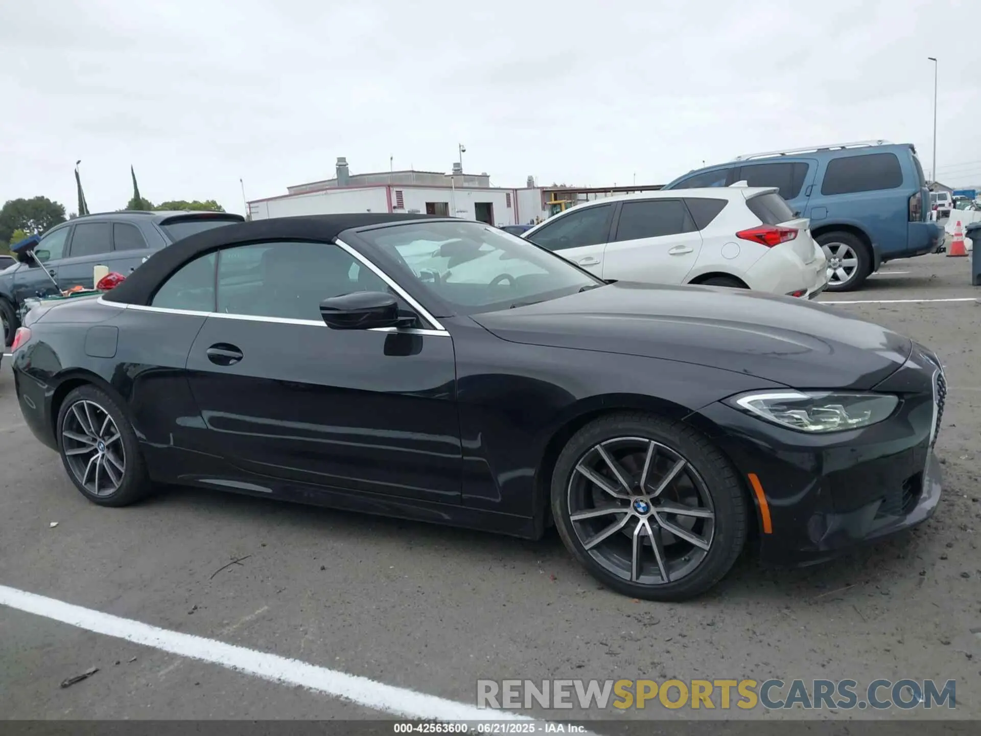 13 Photograph of a damaged car WBA23AT08PCM43813 BMW 430I 2023