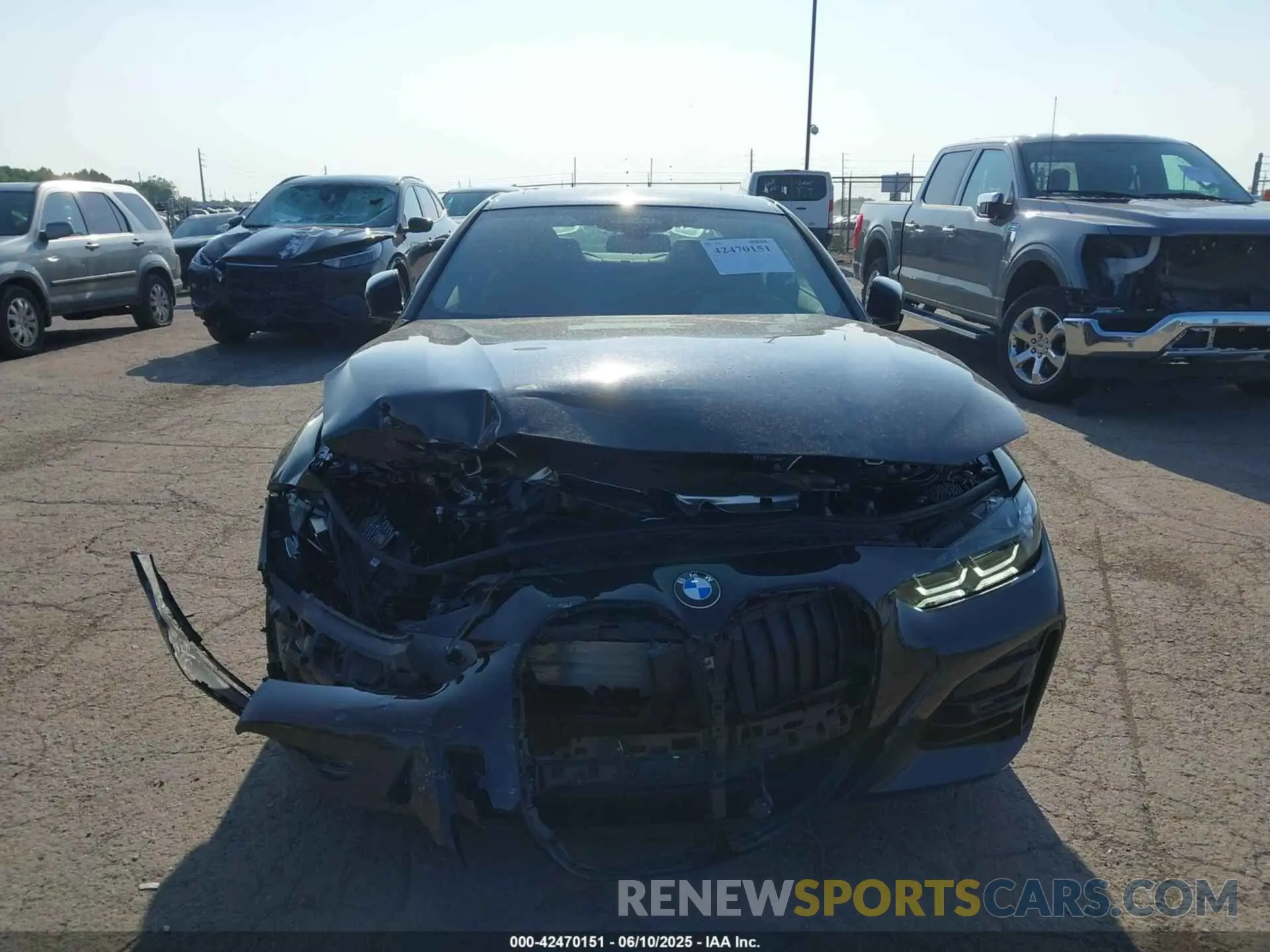12 Photograph of a damaged car WBA73AP00PCM82945 BMW 430I 2023
