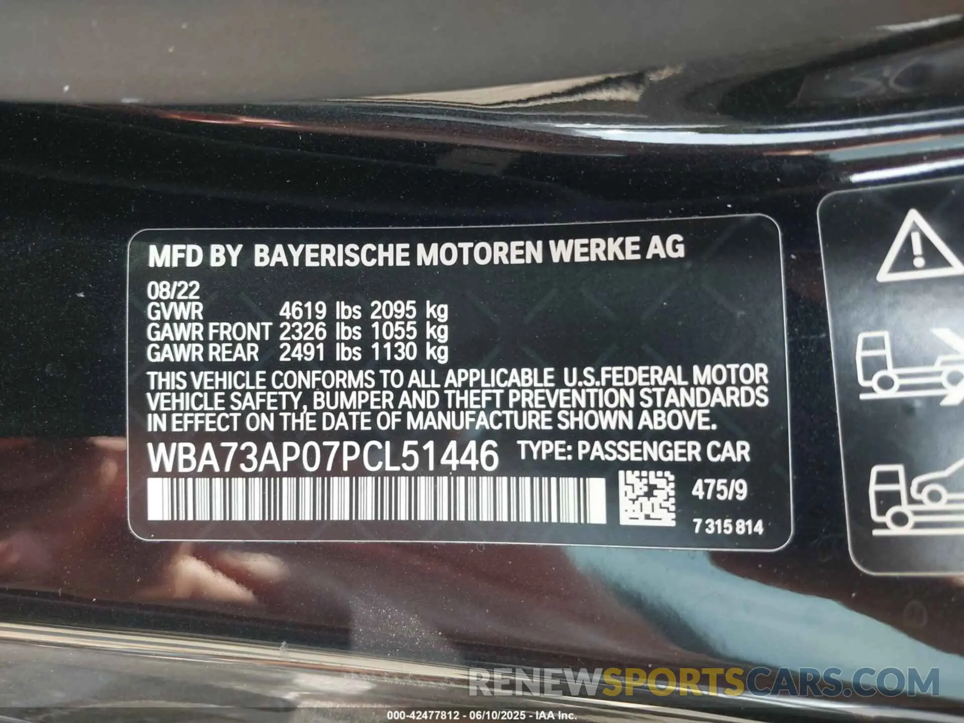 9 Photograph of a damaged car WBA73AP07PCL51446 BMW 430I 2023