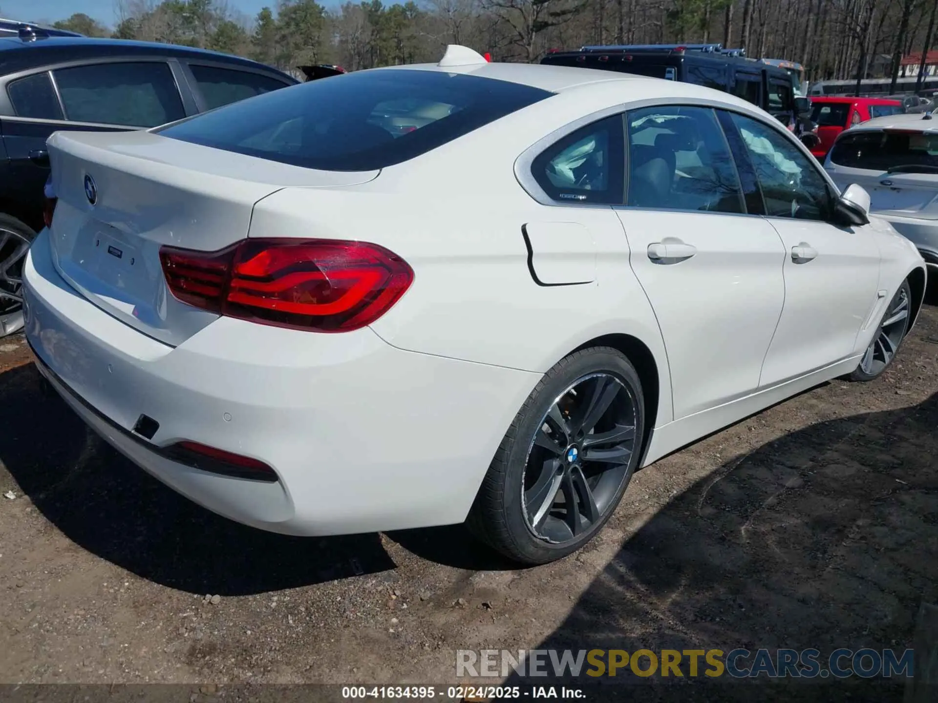 4 Photograph of a damaged car WBA4J1C03LBU67581 BMW 430I GRAN COUPE 2020