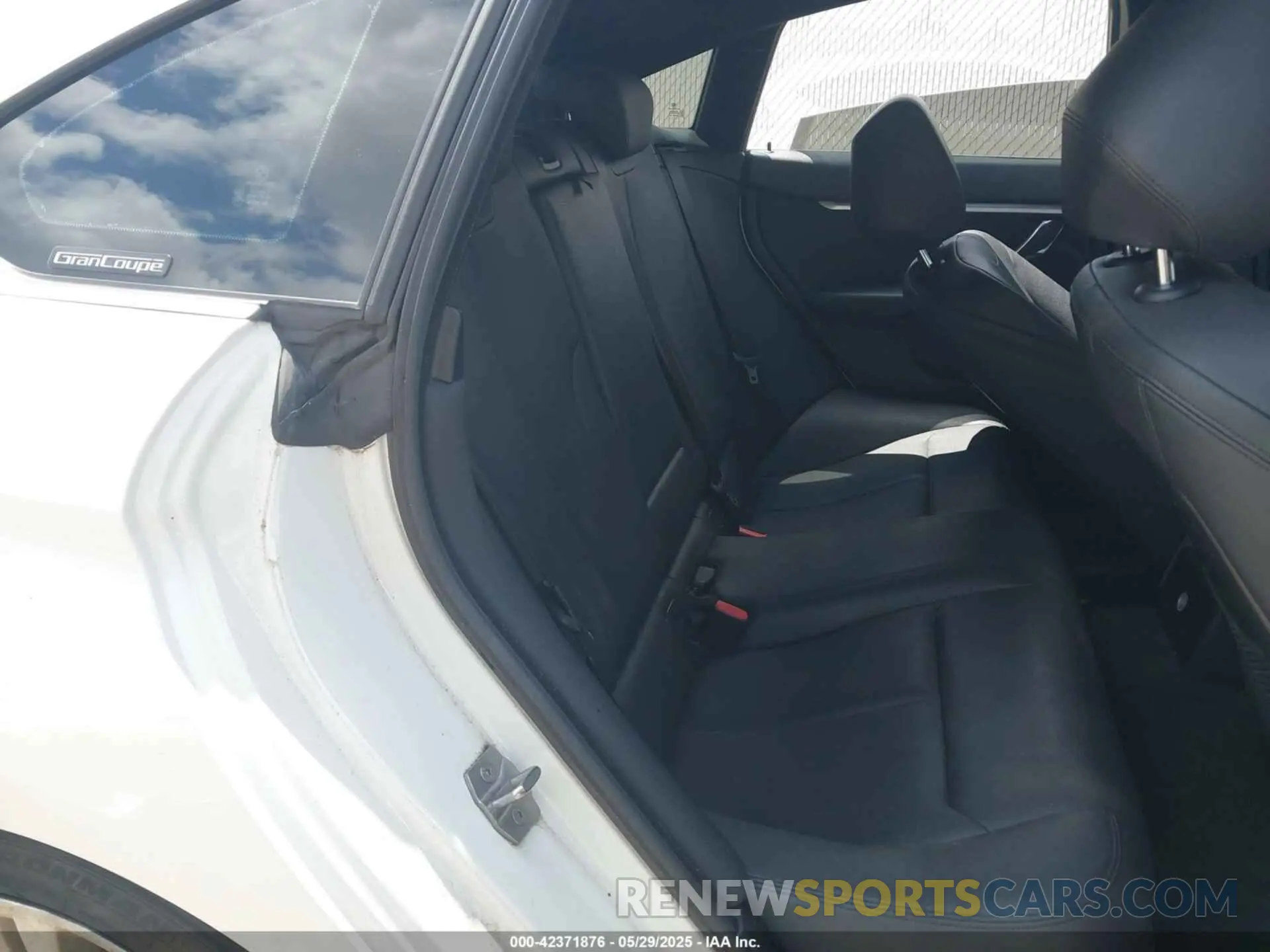 8 Photograph of a damaged car WBA4J1C08LCD73998 BMW 430I GRAN COUPE 2020
