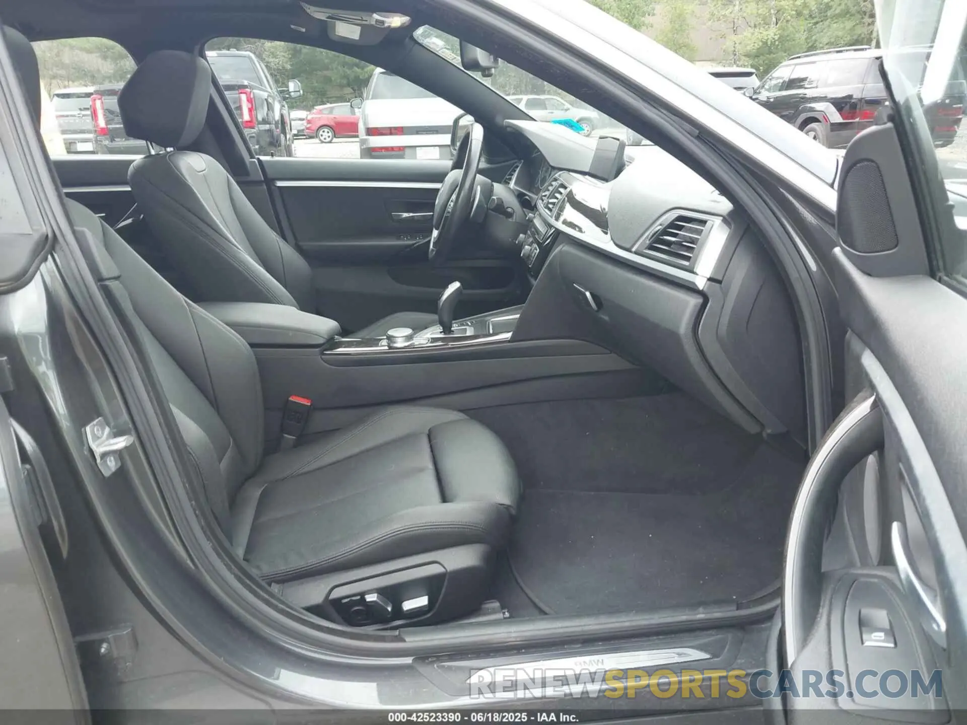 5 Photograph of a damaged car WBA4J3C08LBL11533 BMW 430I GRAN COUPE 2020